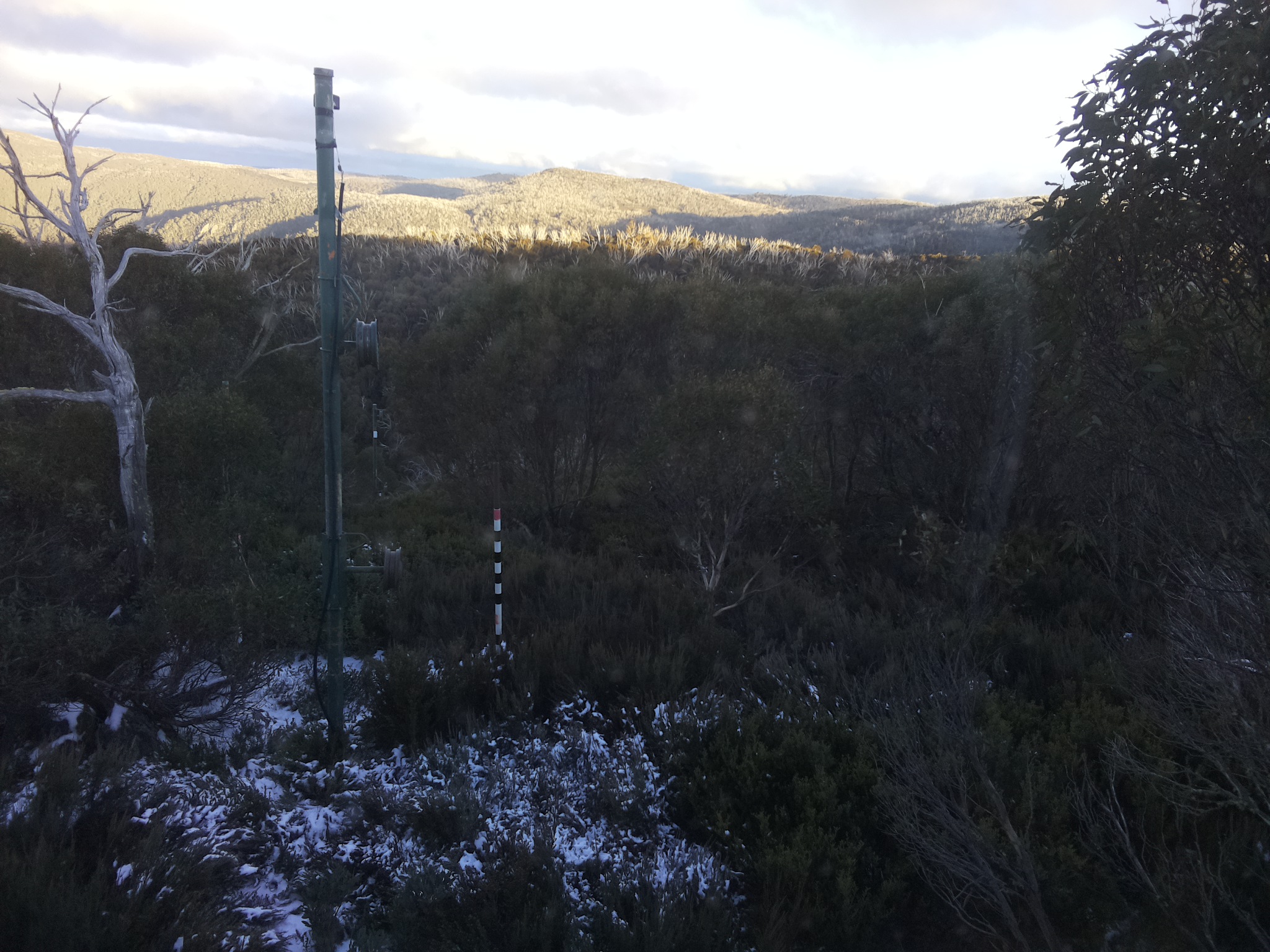 Bogong Web Cam 4:30pm Wednesday 28th of May 2025