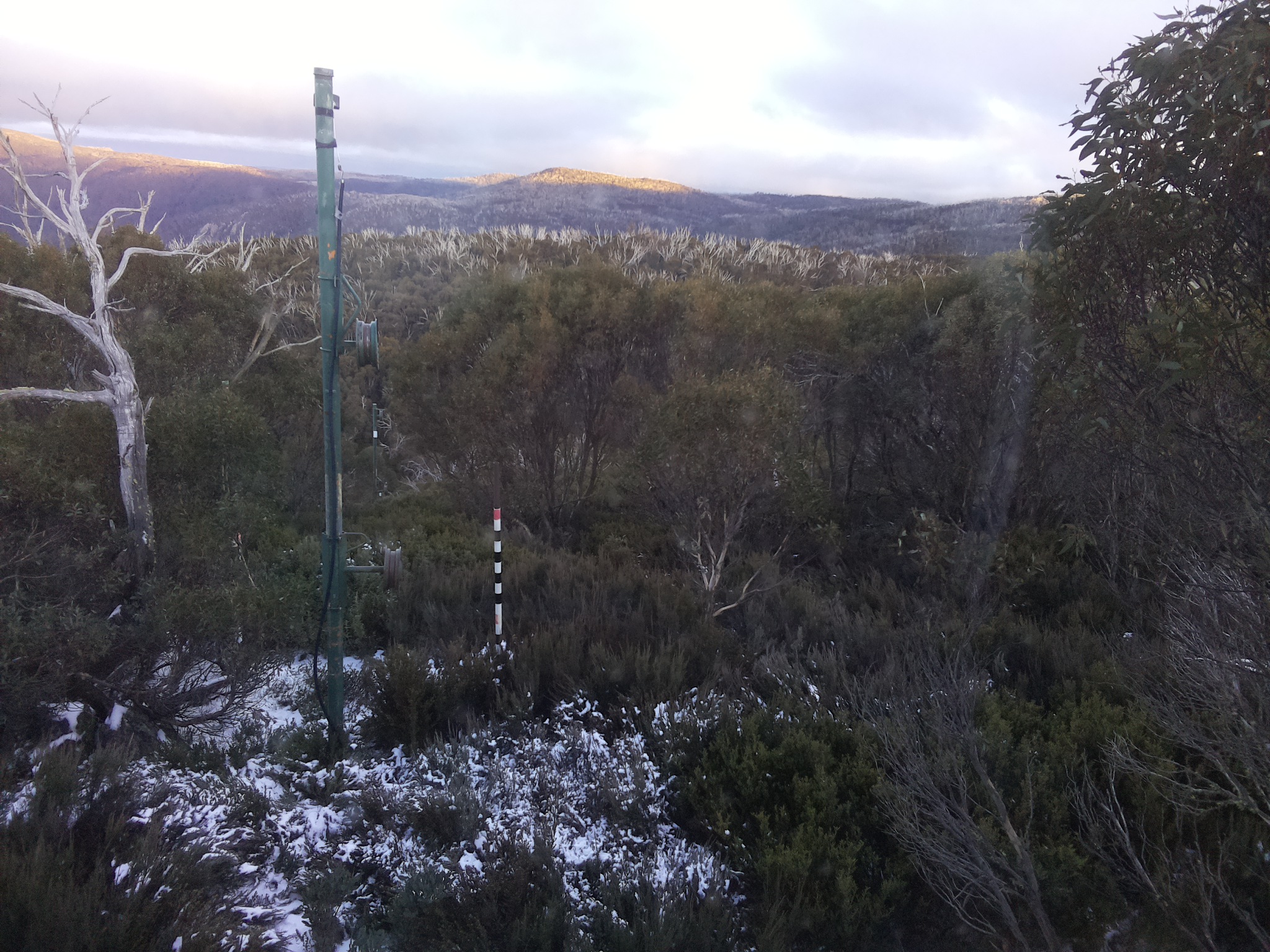 Bogong Web Cam 4:50pm Wednesday 28th of May 2025