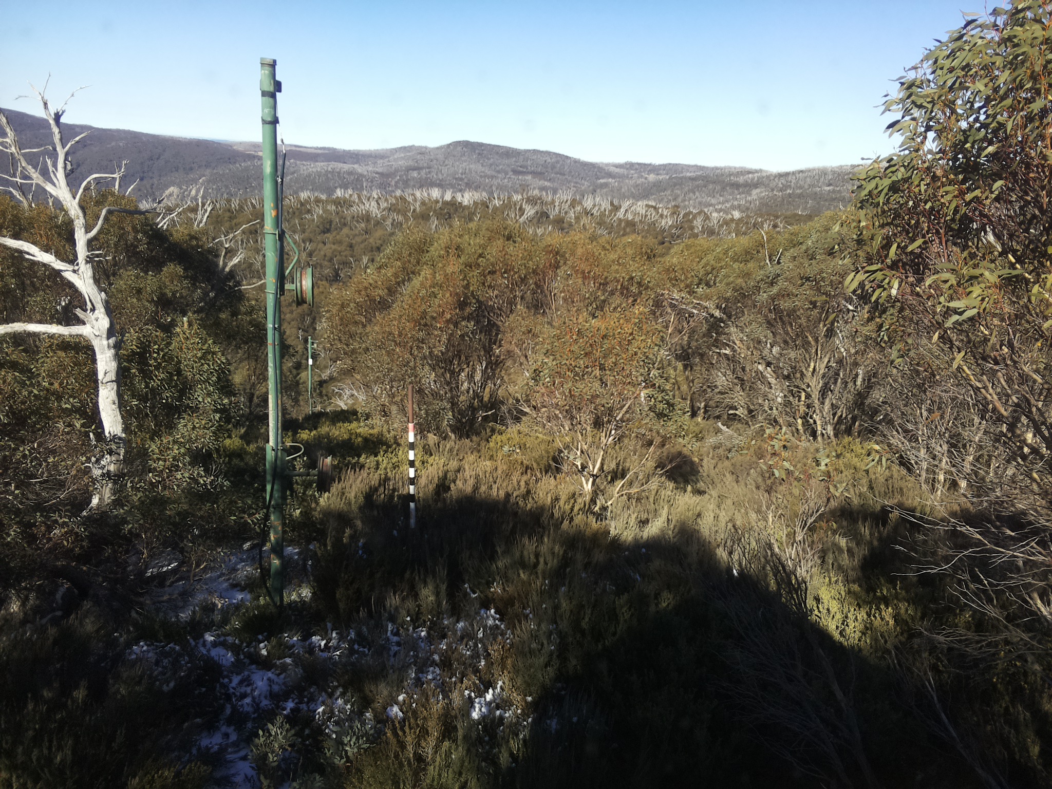 Bogong Web Cam 12:10pm Thursday 29th of May 2025