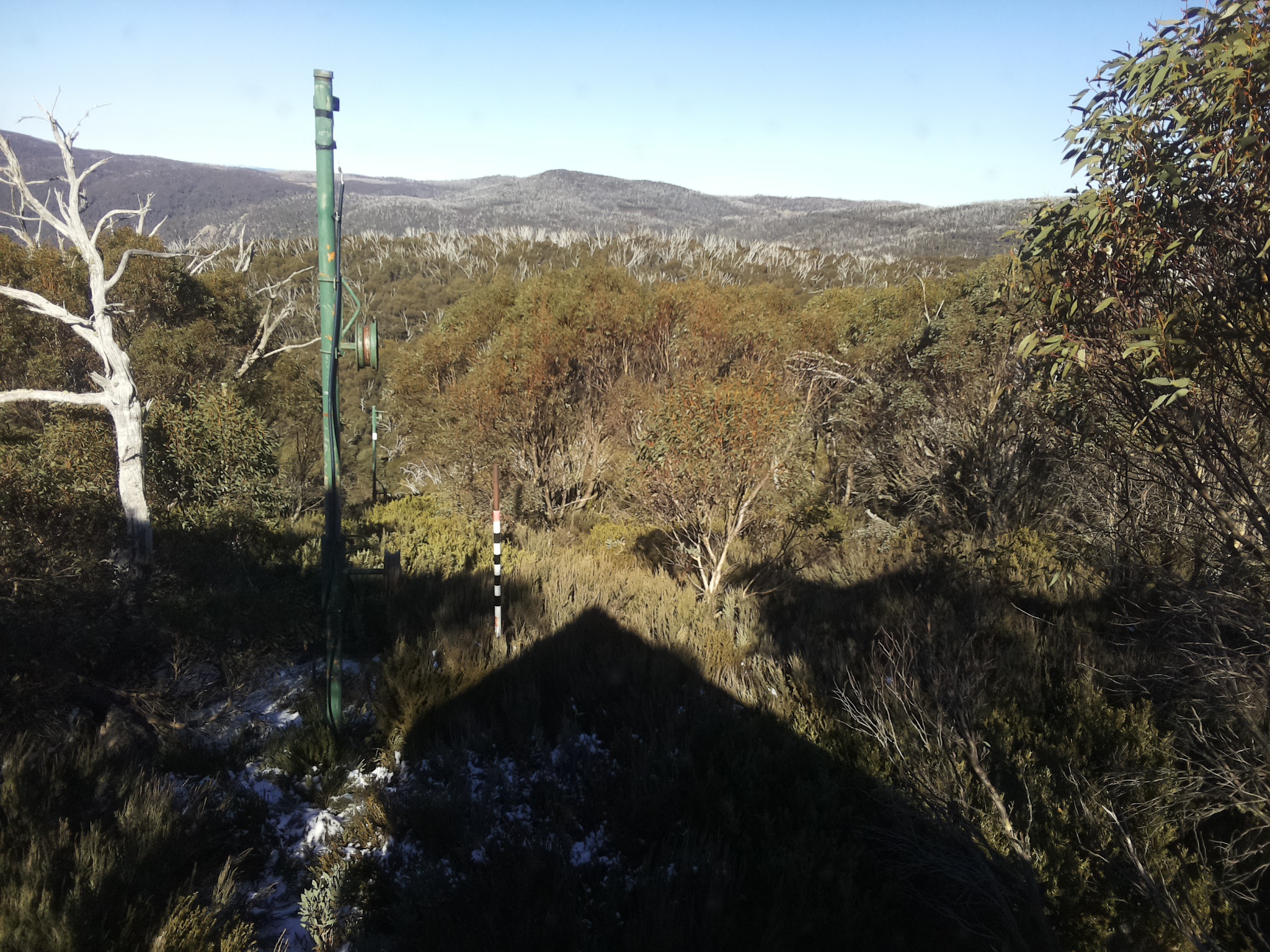 Bogong Web Cam 1:20pm Thursday 29th of May 2025