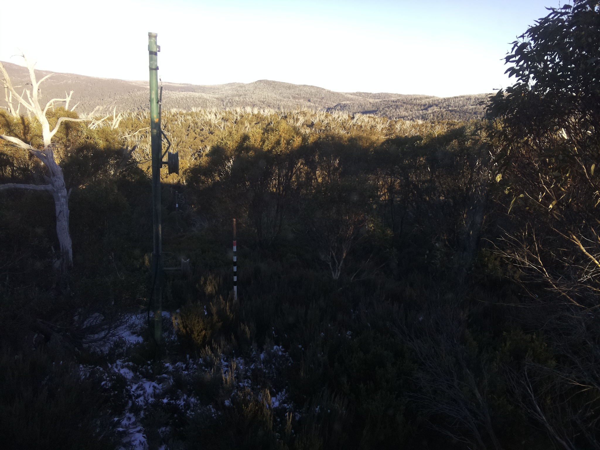 Bogong Web Cam 3:50pm Thursday 29th of May 2025
