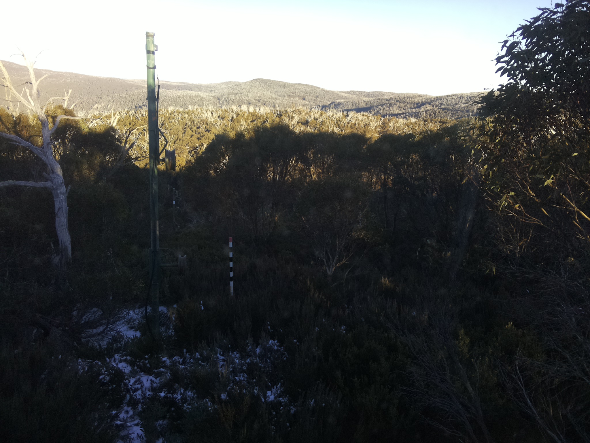 Bogong Web Cam 4:00pm Thursday 29th of May 2025