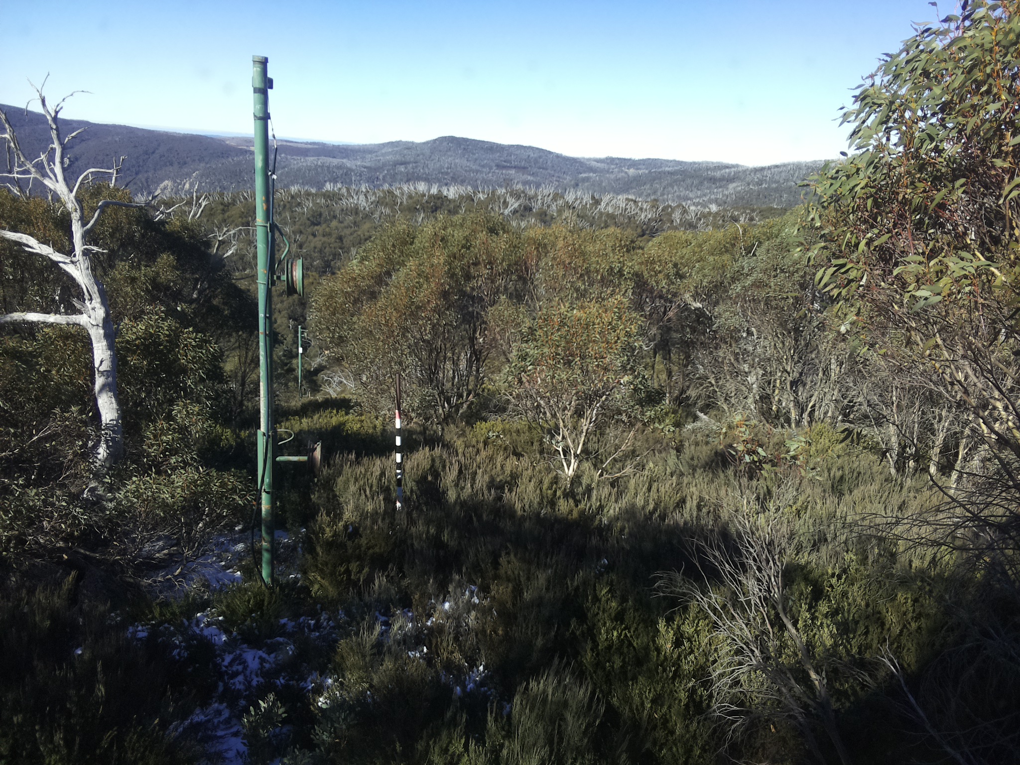 Bogong Web Cam 11:00am Friday 30th of May 2025