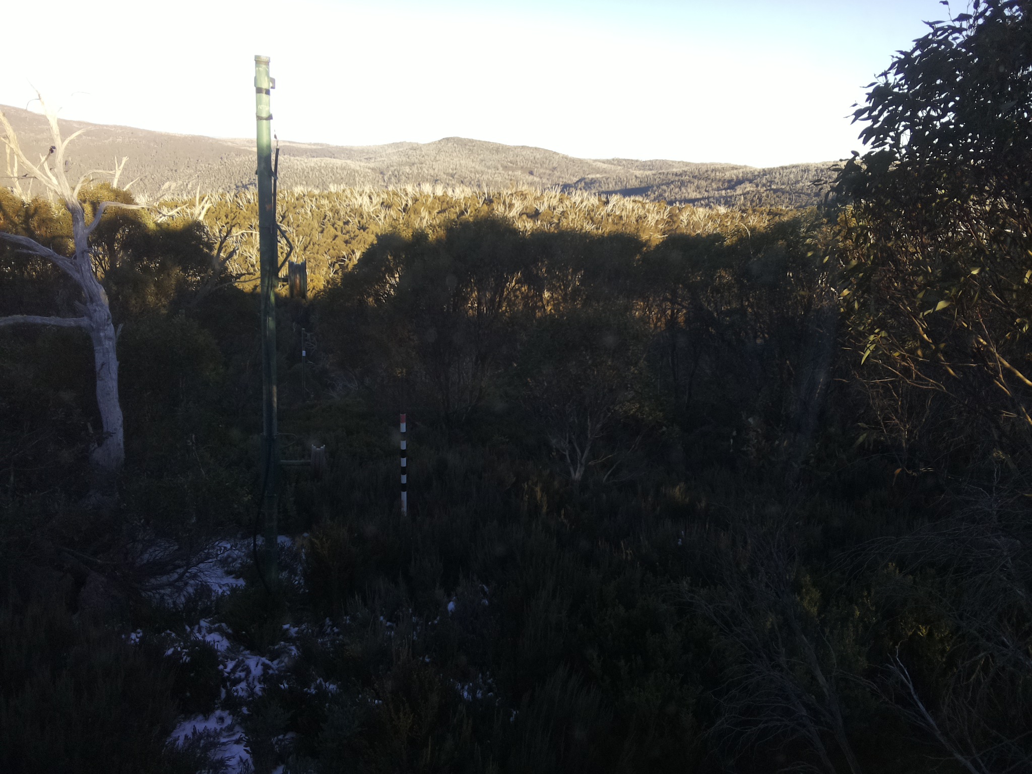 Bogong Web Cam 4:00pm Friday 30th of May 2025