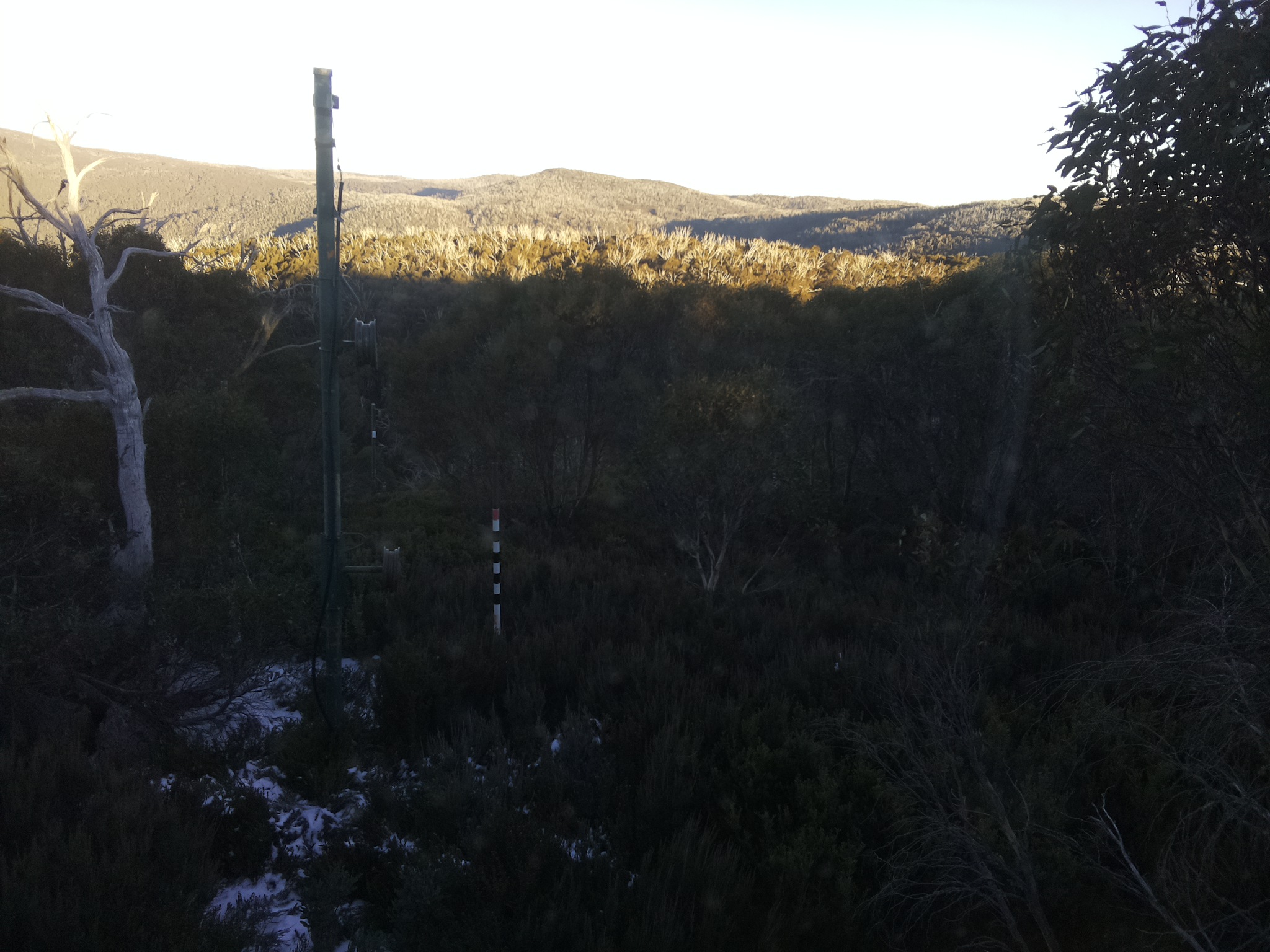 Bogong Web Cam 4:20pm Friday 30th of May 2025