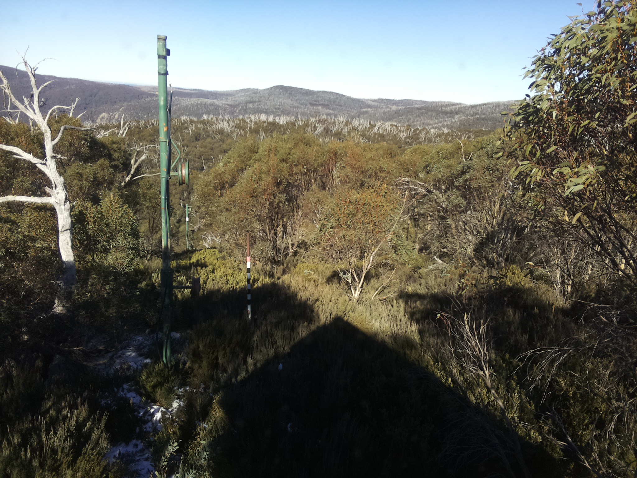 Bogong Web Cam 1:00pm Saturday 31st of May 2025