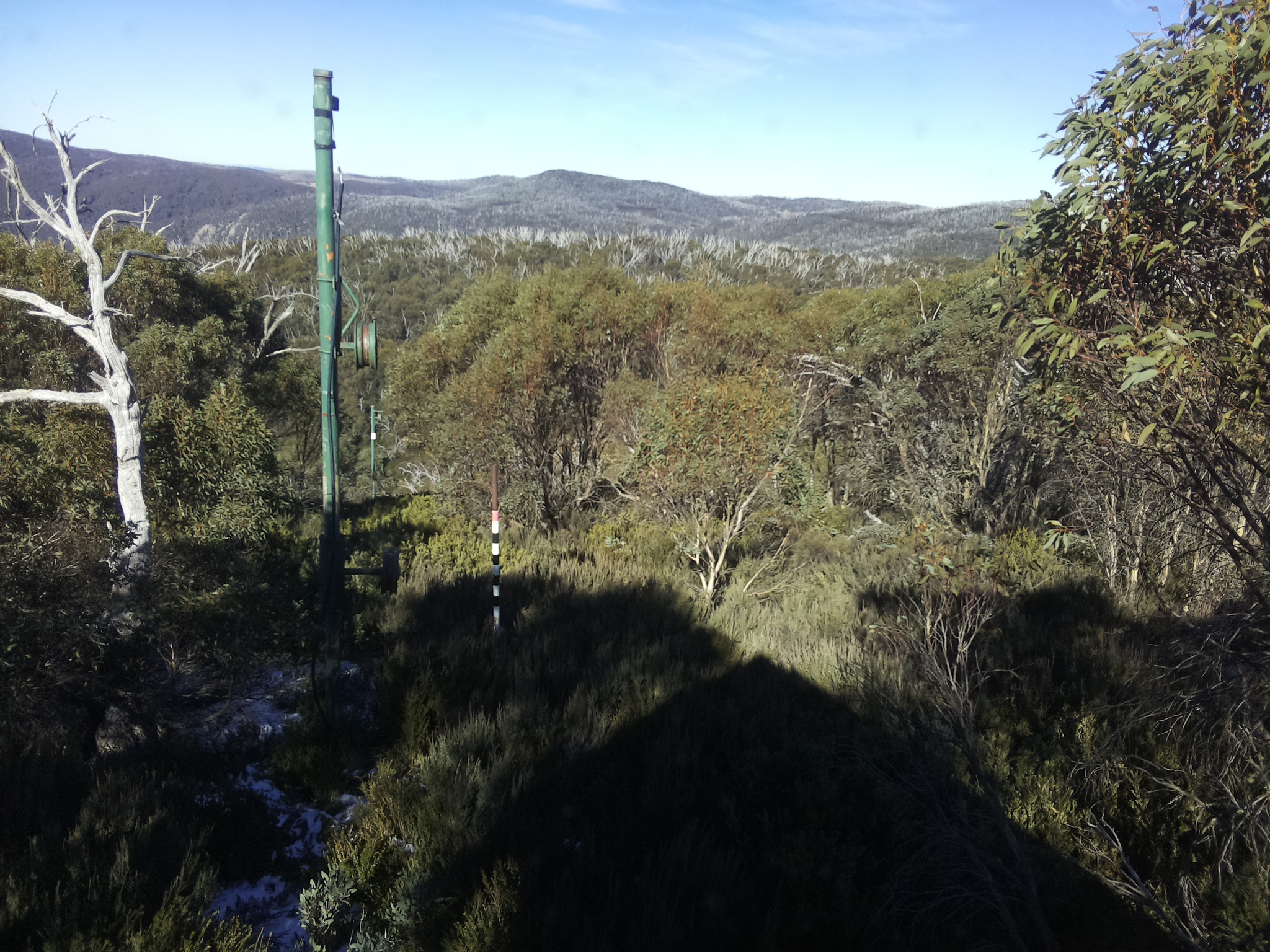 Bogong Web Cam 12:40pm Sunday 1st of June 2025