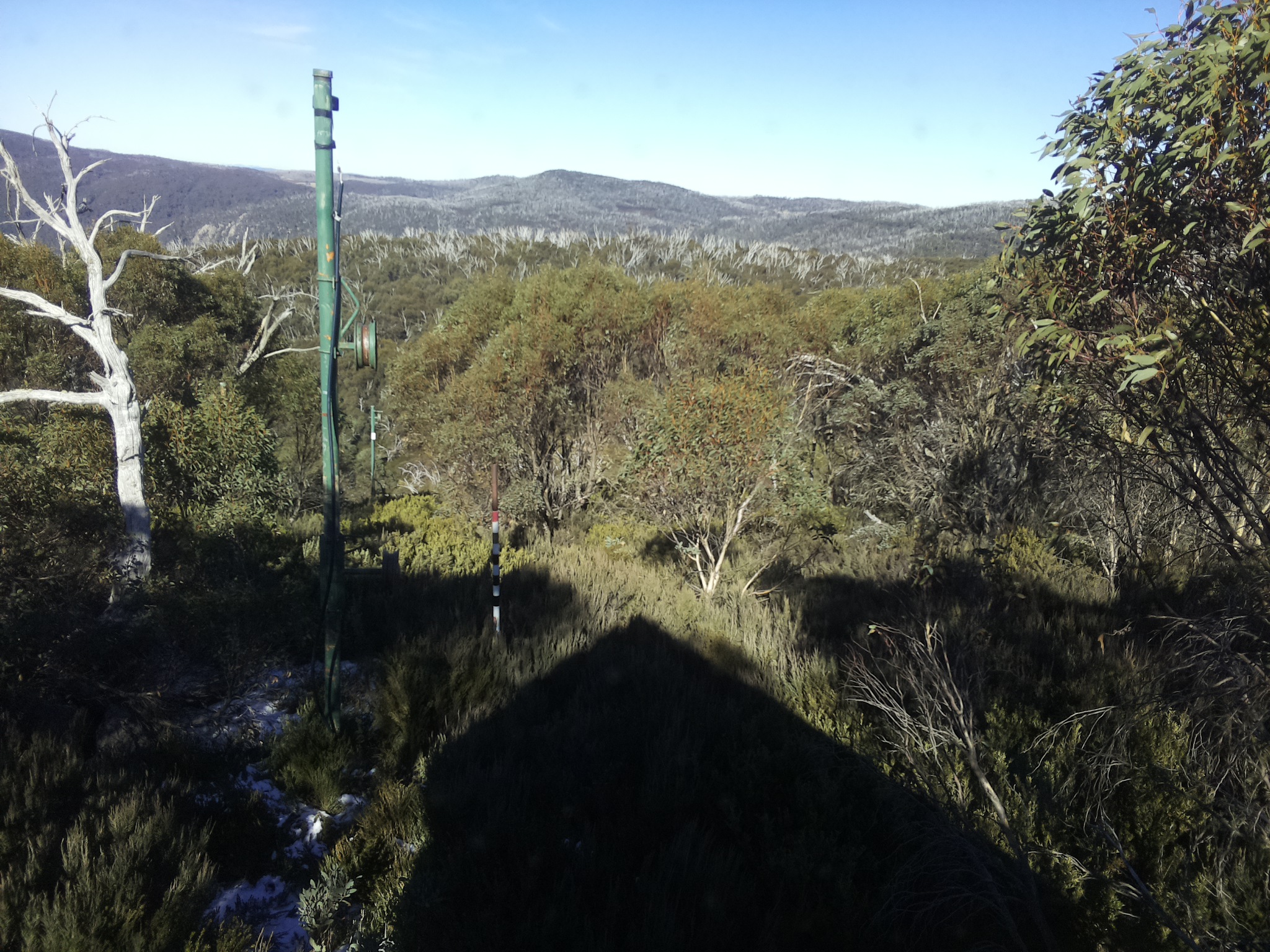 Bogong Web Cam 1:10pm Sunday 1st of June 2025