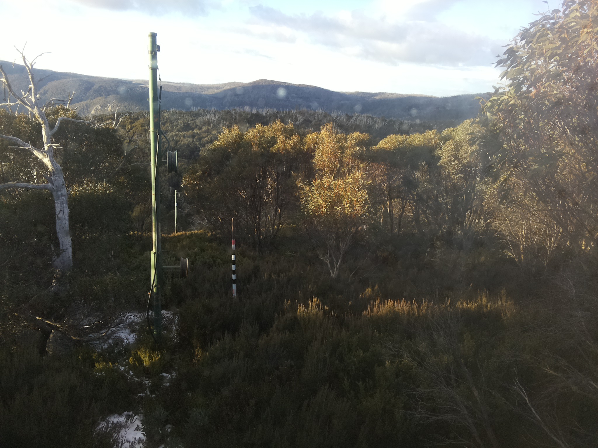 Bogong Web Cam 8:00am Tuesday 3rd of June 2025