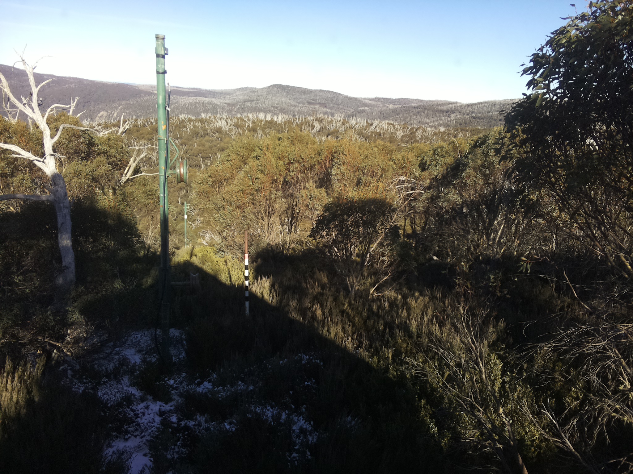 Bogong Web Cam 2:20pm Thursday 5th of June 2025