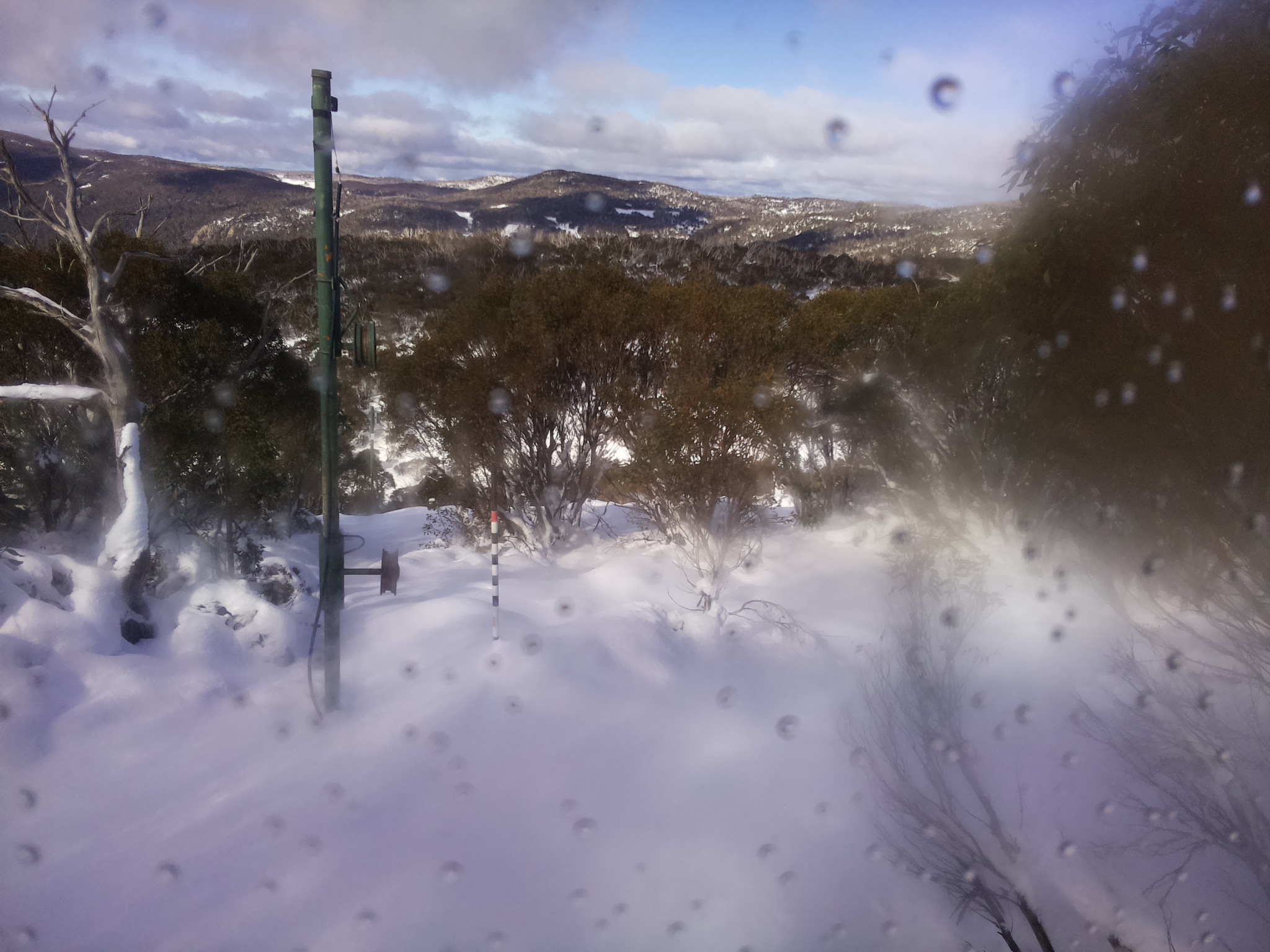 Bogong Web Cam 11:40am Wednesday 11th of June 2025