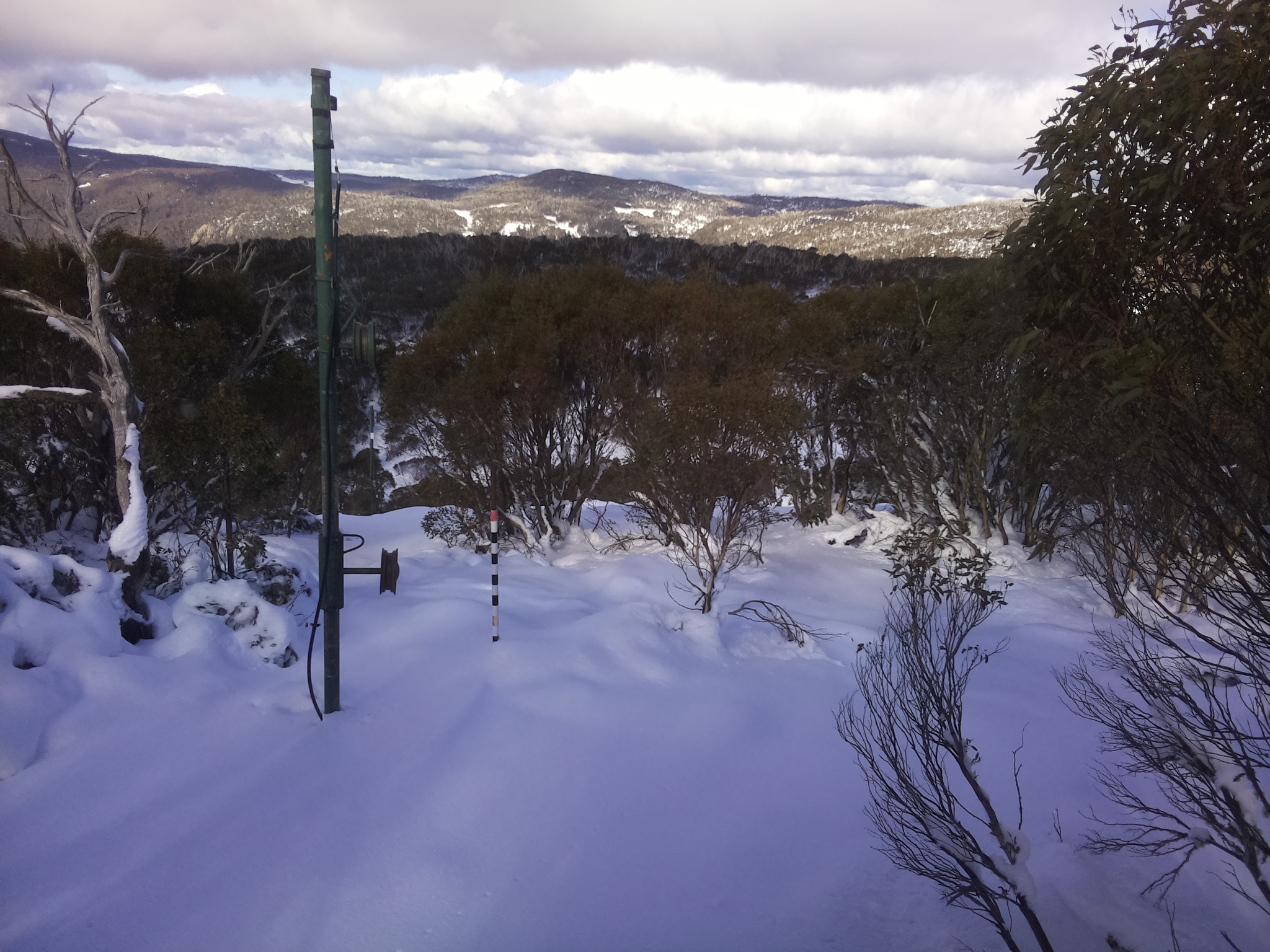 Bogong Web Cam 12:30pm Thursday 12th of June 2025