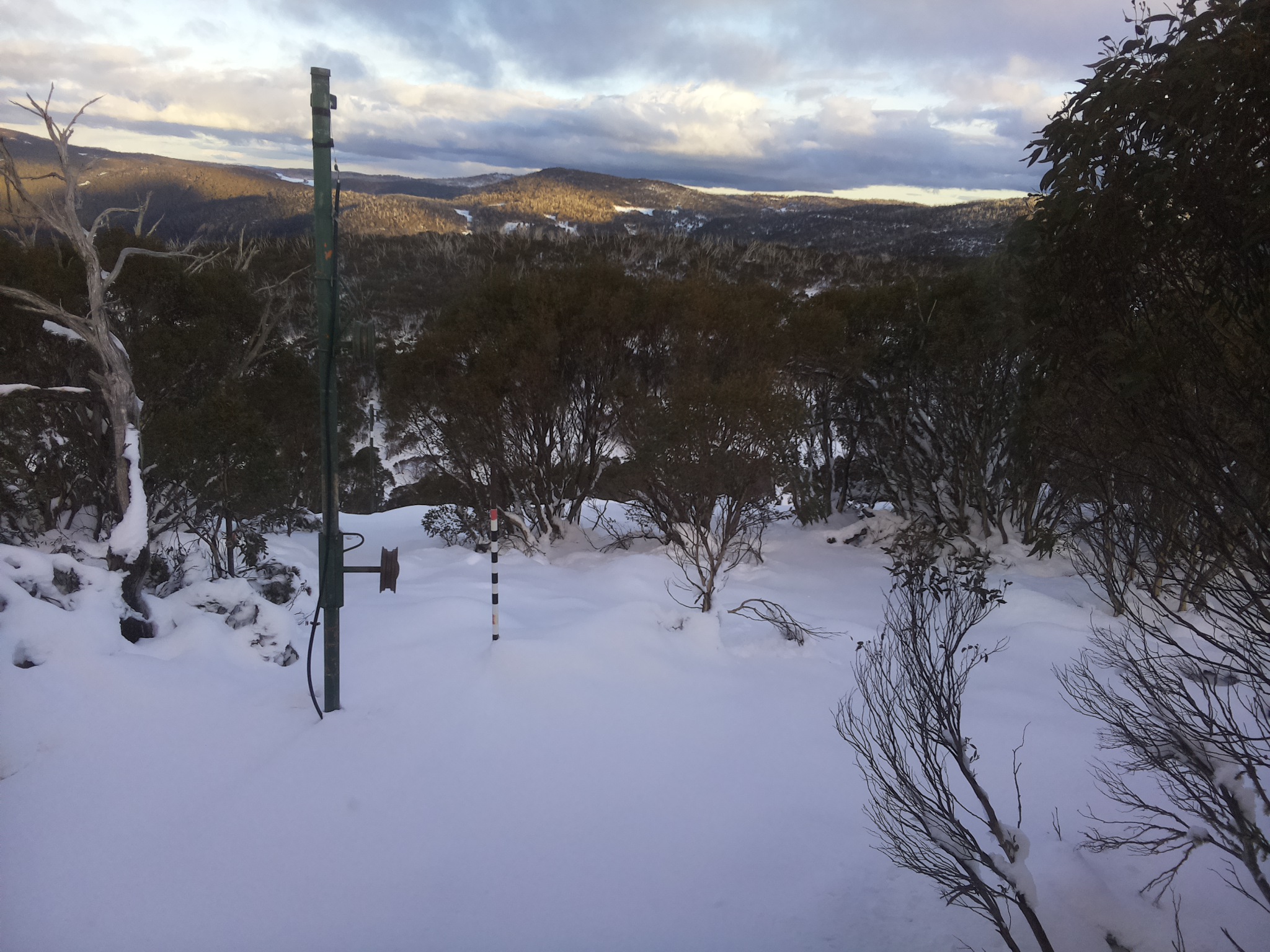Bogong Web Cam 4:30pm Thursday 12th of June 2025