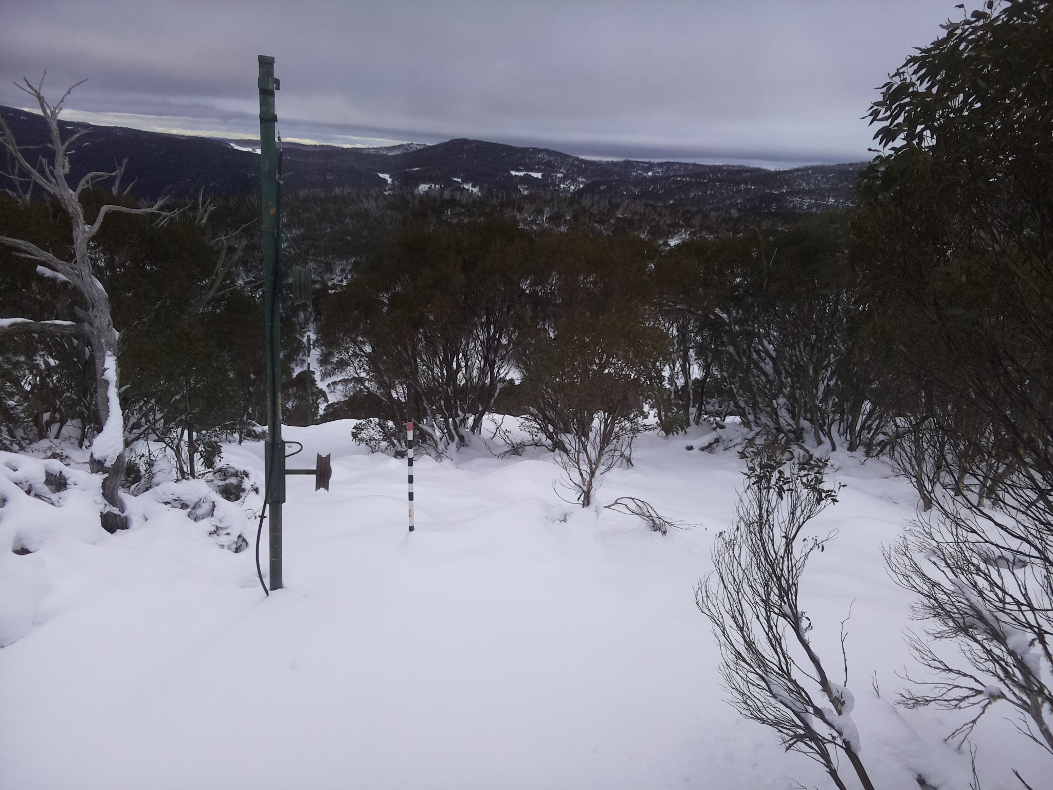 Bogong Web Cam 8:10am Friday 13th of June 2025