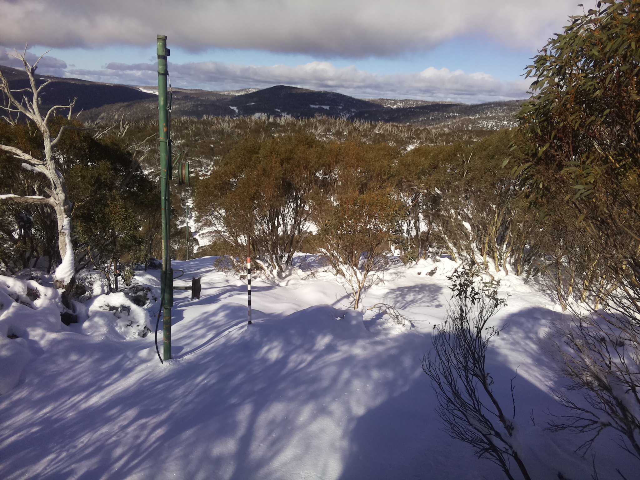 Bogong Web Cam 12:00pm Friday 13th of June 2025