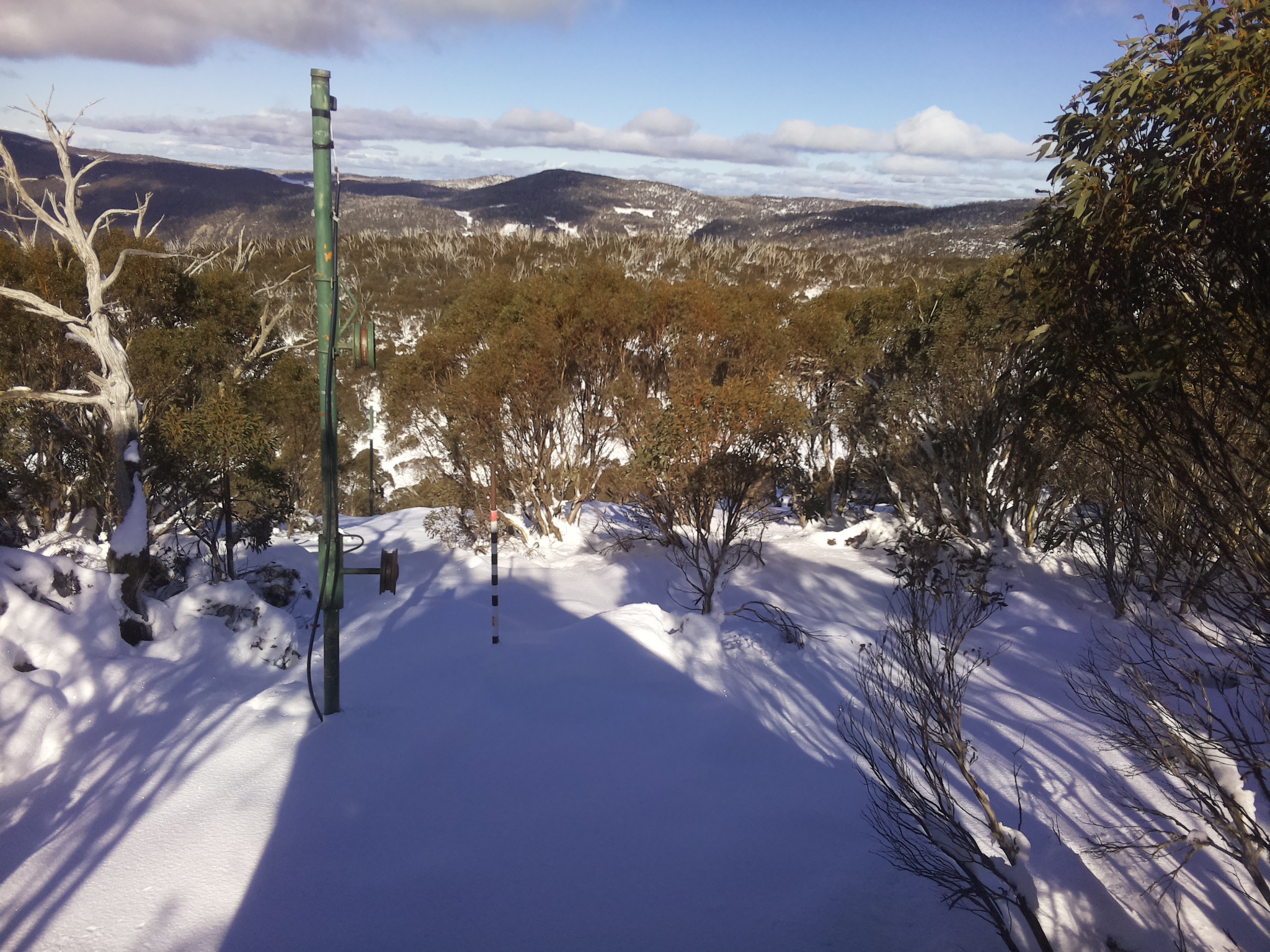 Bogong Web Cam 1:50pm Friday 13th of June 2025