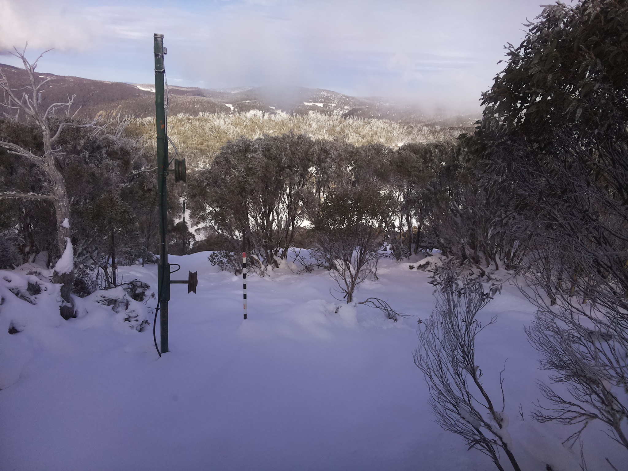 Bogong Web Cam 1:50pm Monday 16th of June 2025