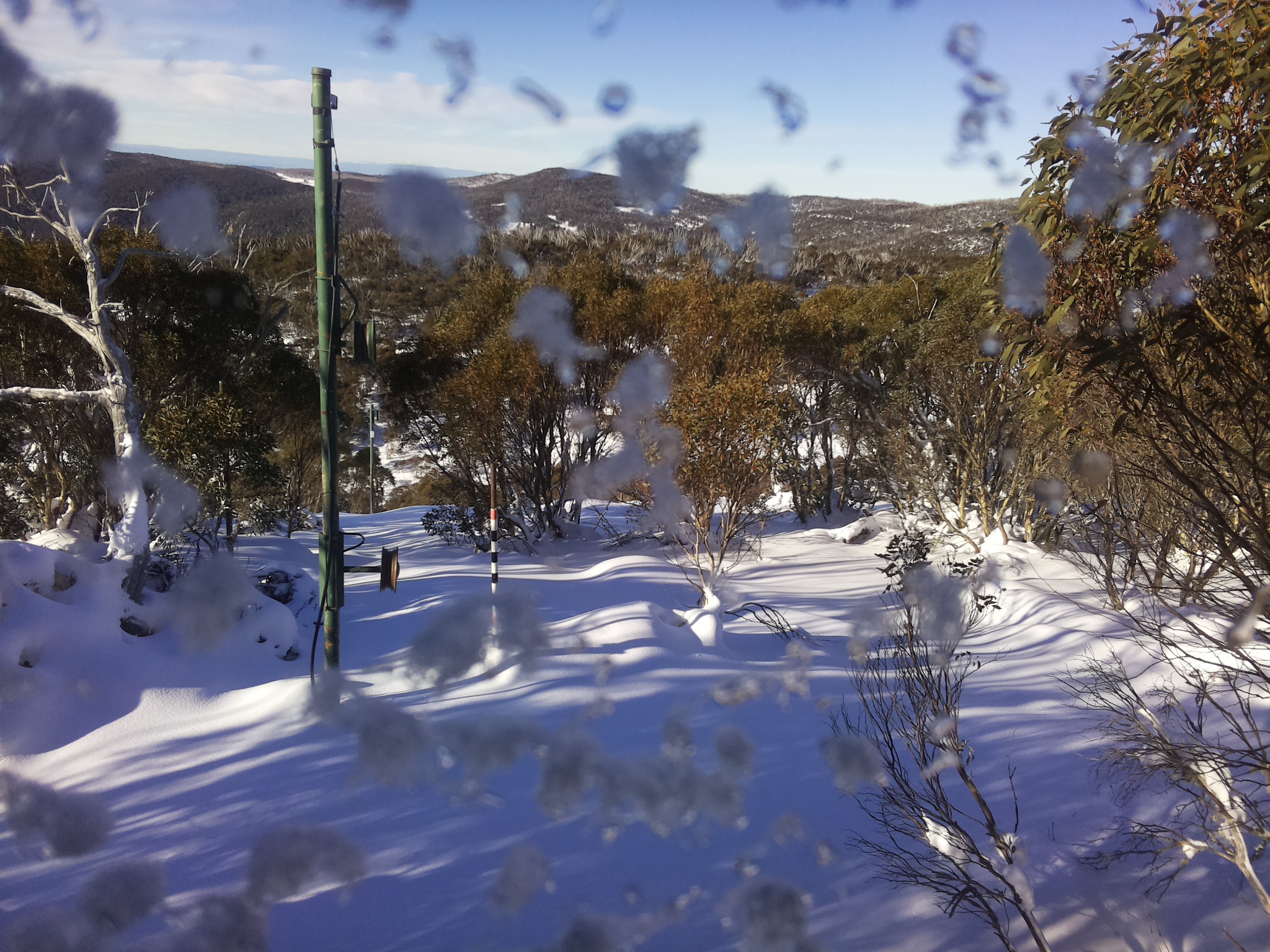 Bogong Web Cam 9:30am Wednesday 18th of June 2025