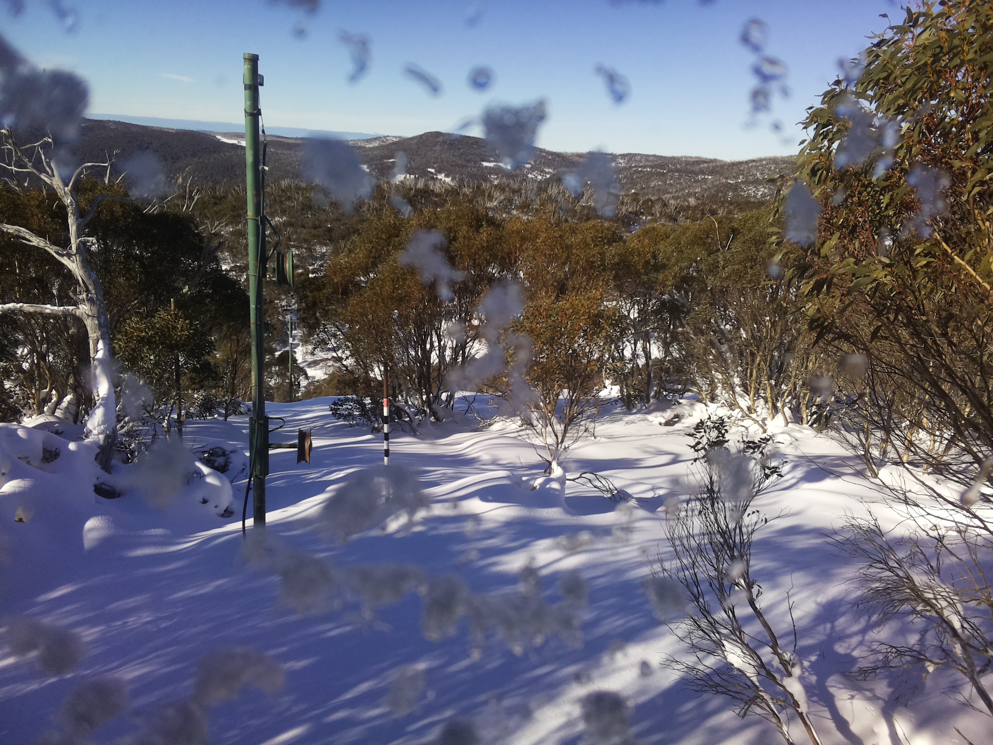 Bogong Web Cam 10:00am Wednesday 18th of June 2025