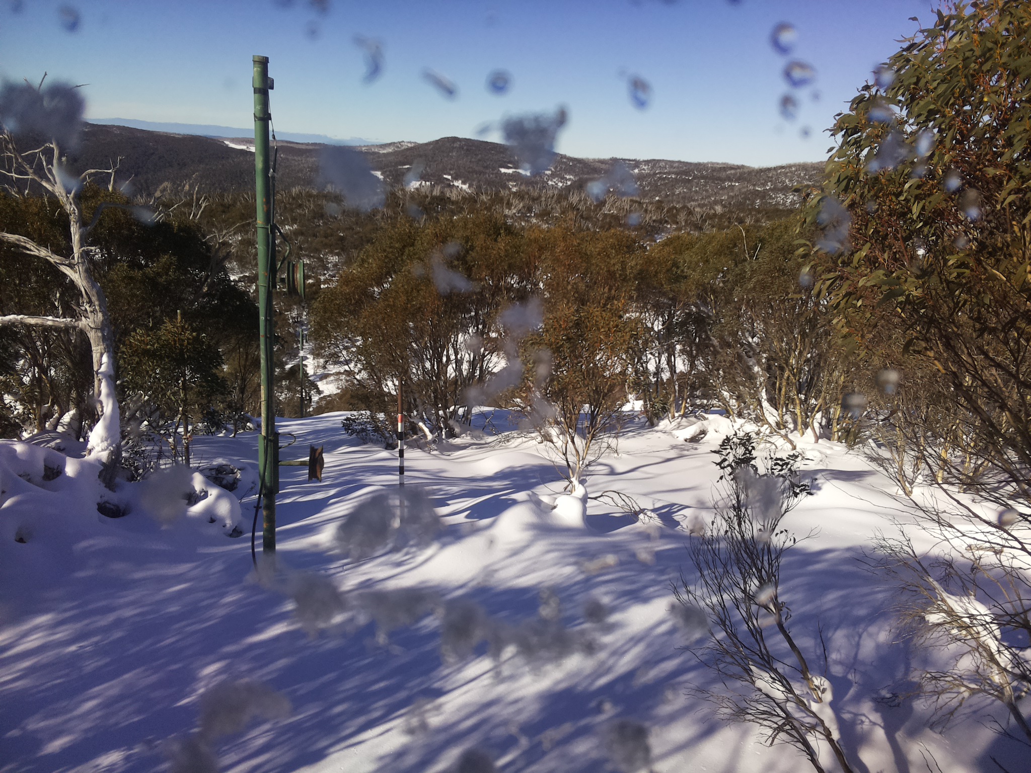 Bogong Web Cam 10:30am Wednesday 18th of June 2025