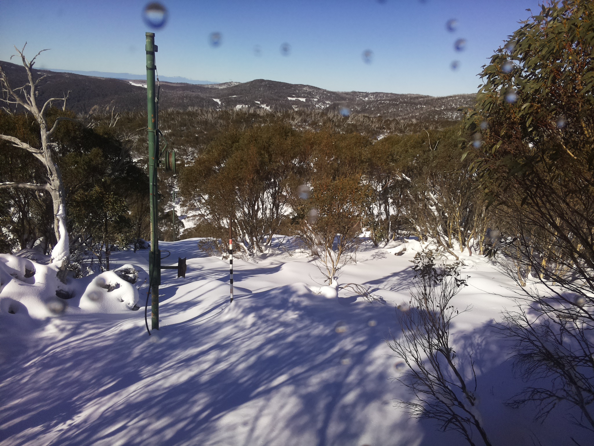 Bogong Web Cam 11:20am Wednesday 18th of June 2025