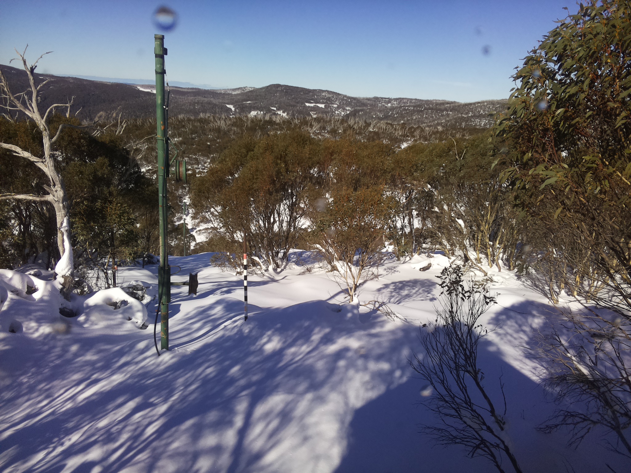 Bogong Web Cam 12:00pm Wednesday 18th of June 2025