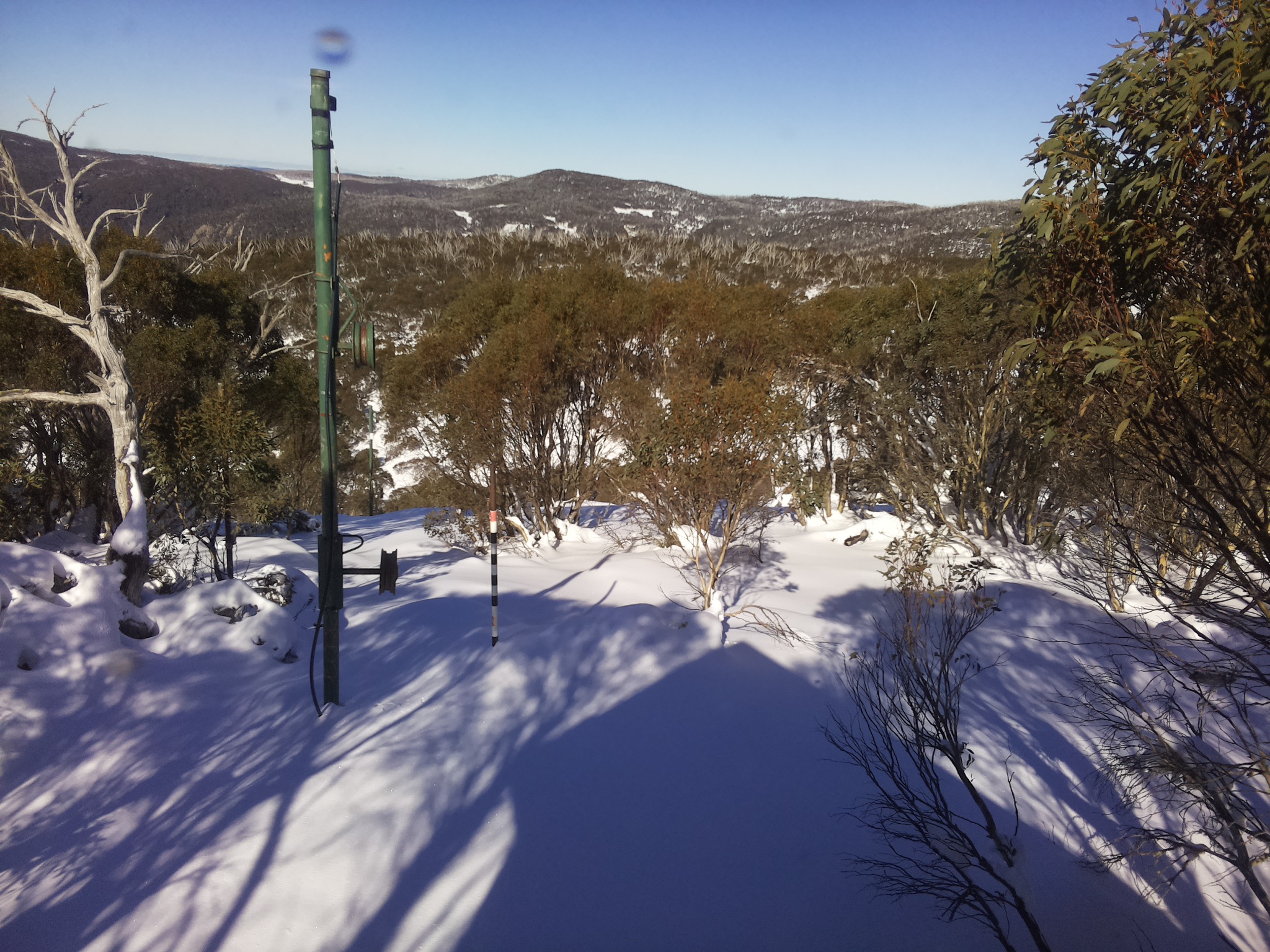 Bogong Web Cam 12:50pm Wednesday 18th of June 2025