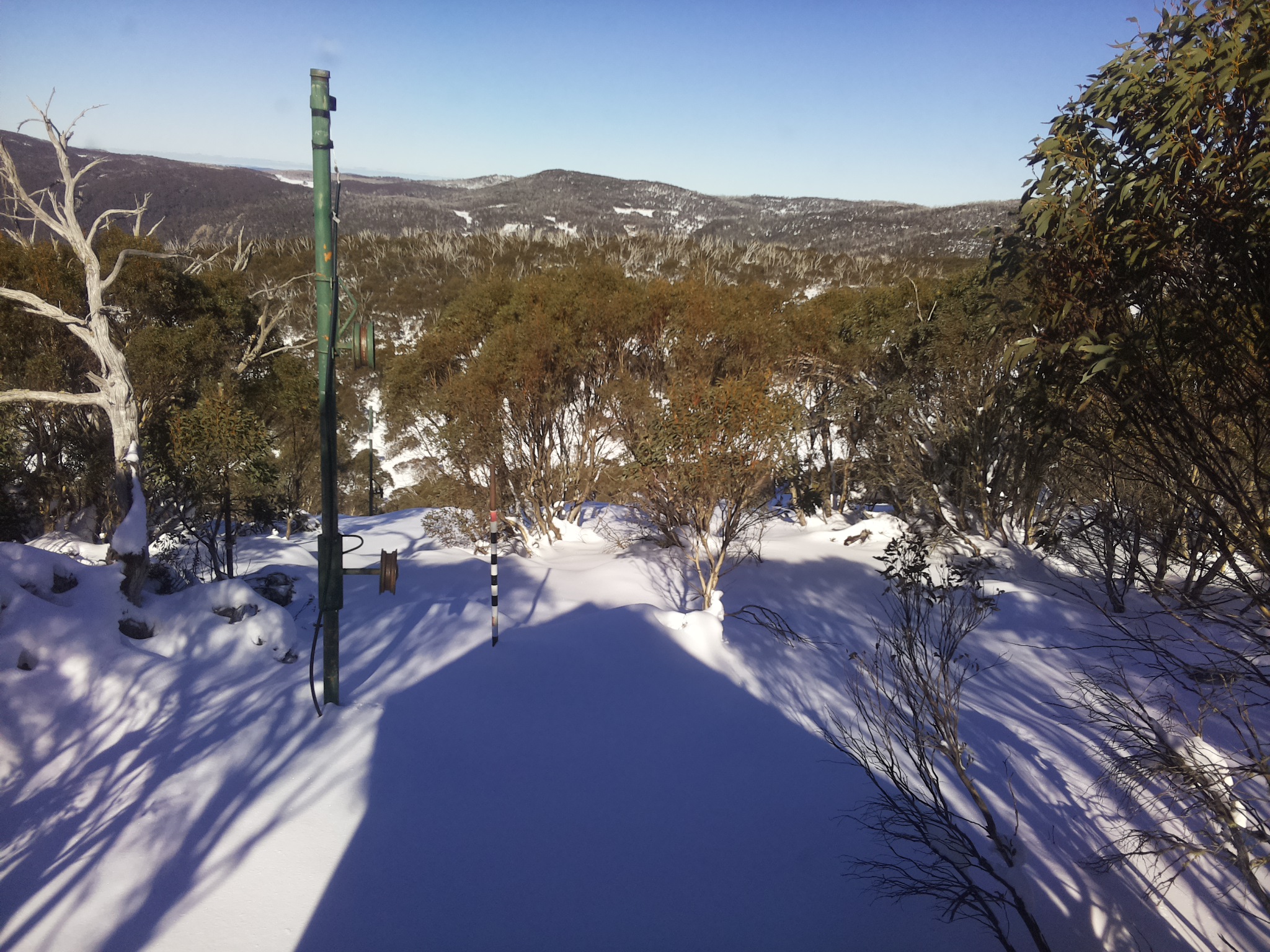 Bogong Web Cam 1:30pm Wednesday 18th of June 2025