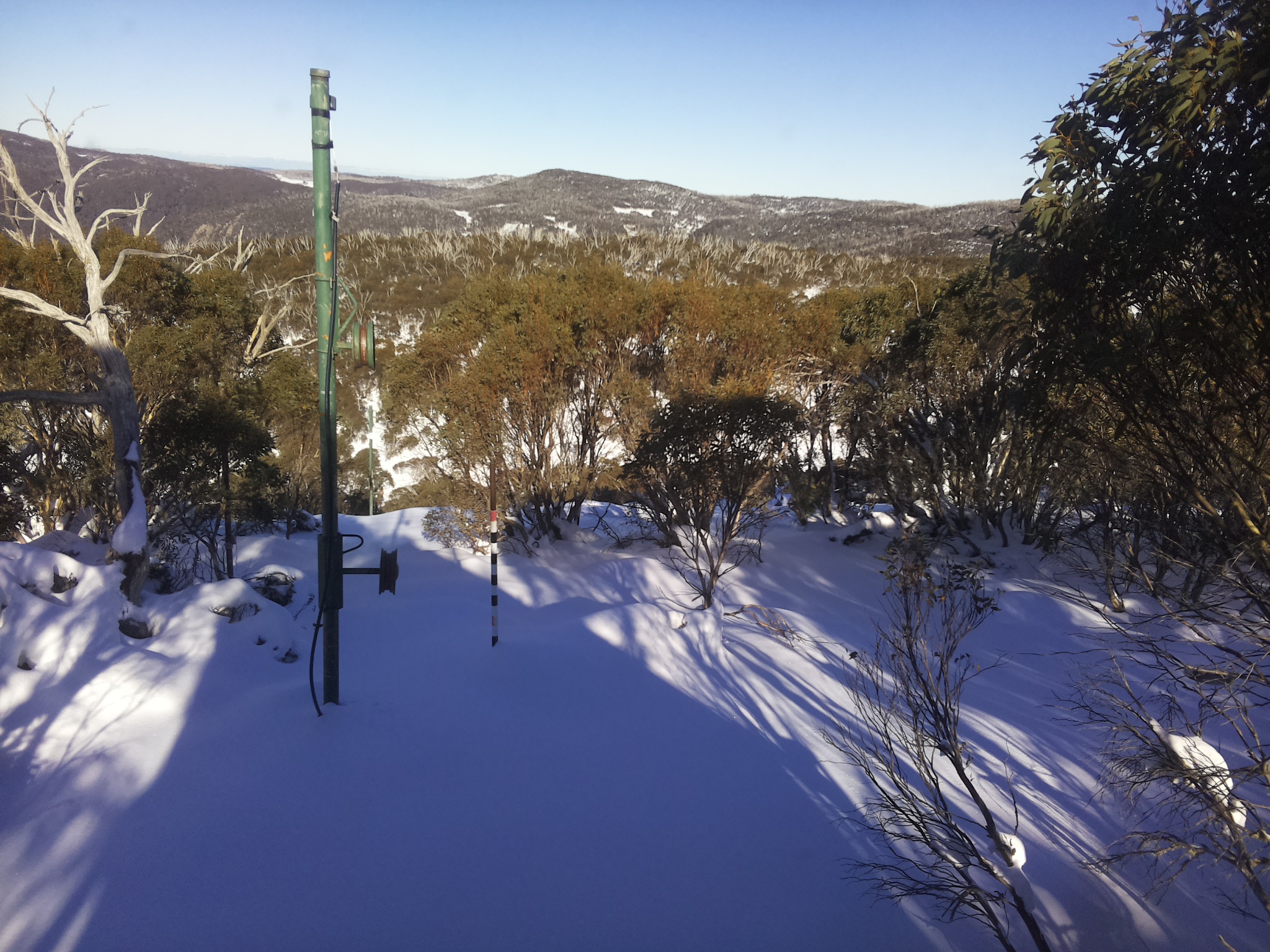 Bogong Web Cam 2:20pm Wednesday 18th of June 2025