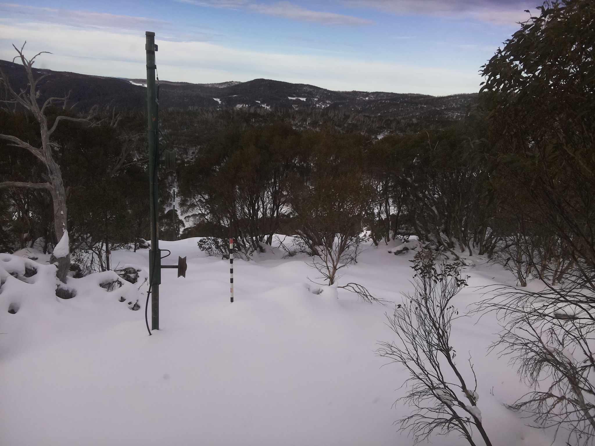 Bogong Web Cam 9:20am Thursday 19th of June 2025