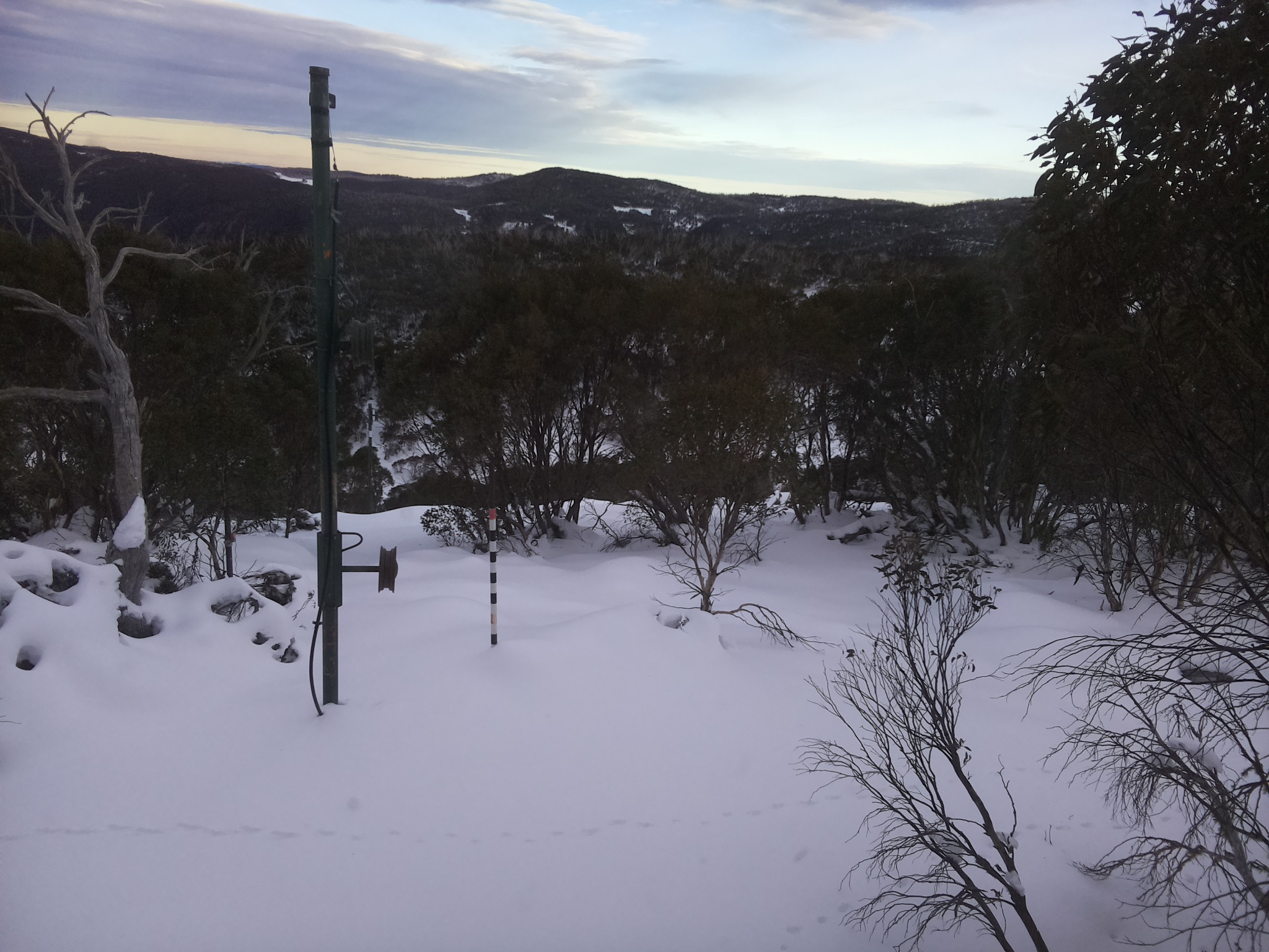 Bogong Web Cam 4:10pm Thursday 19th of June 2025