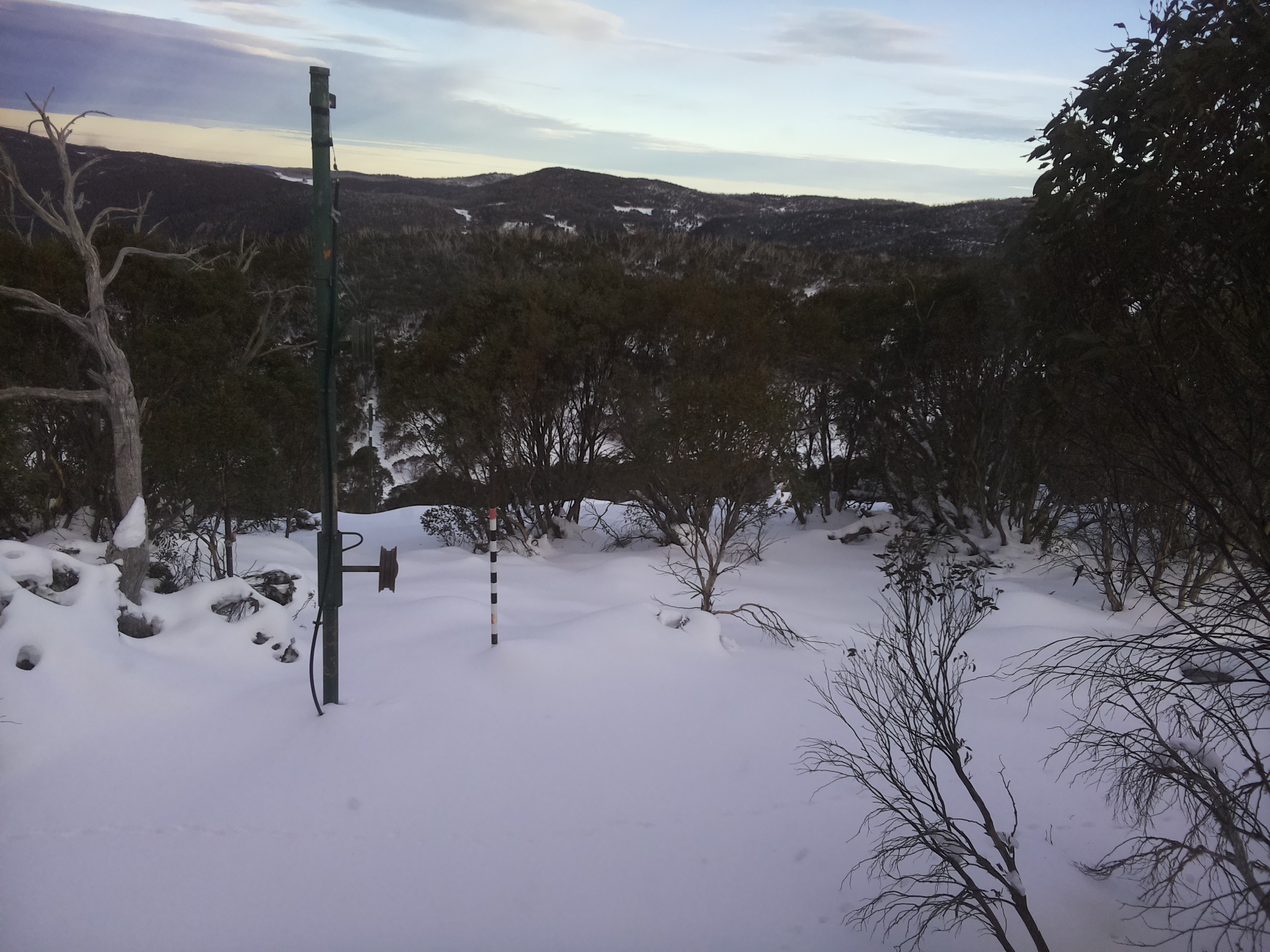 Bogong Web Cam 4:20pm Thursday 19th of June 2025