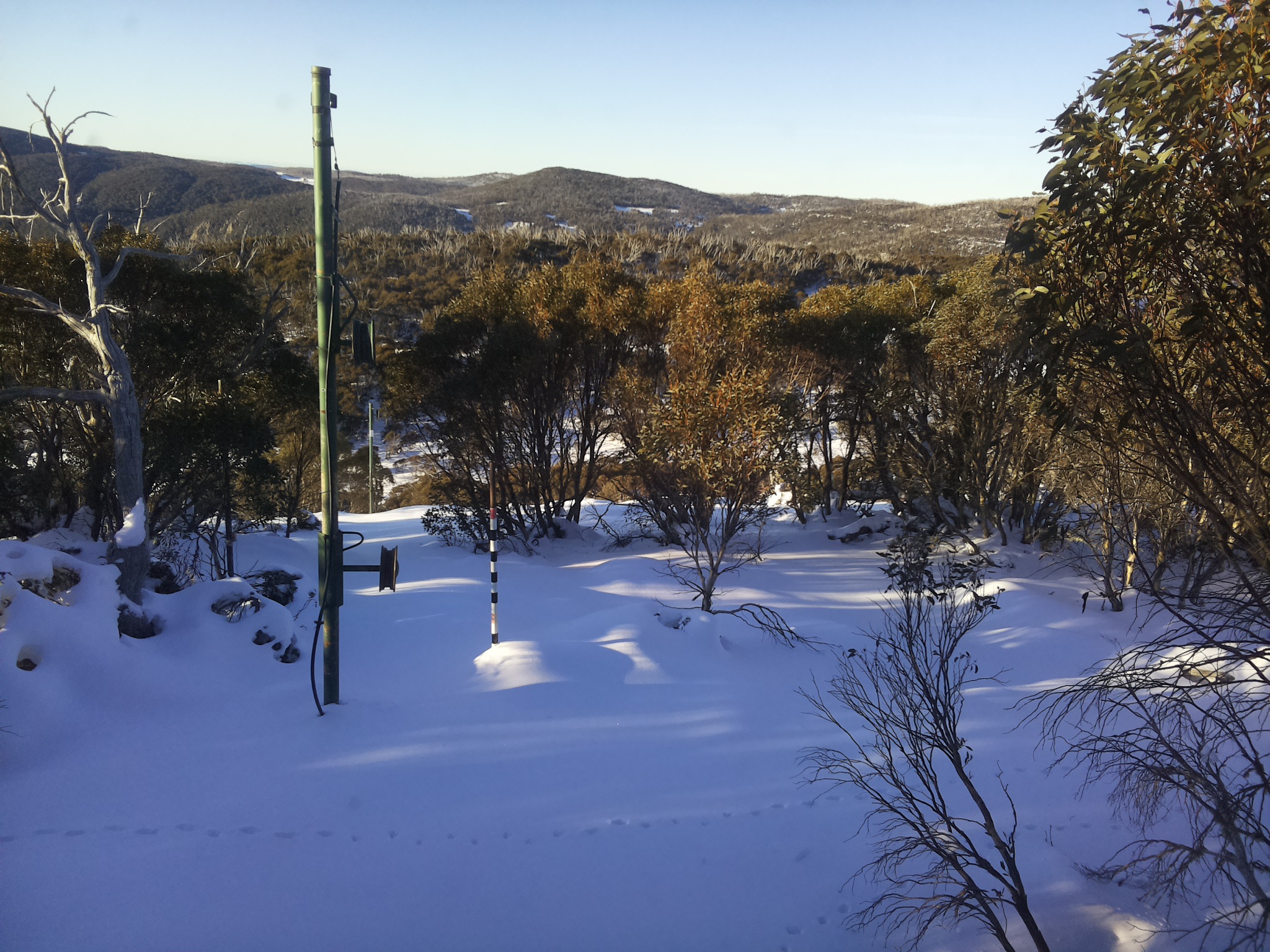 Bogong Web Cam 8:20am Friday 20th of June 2025