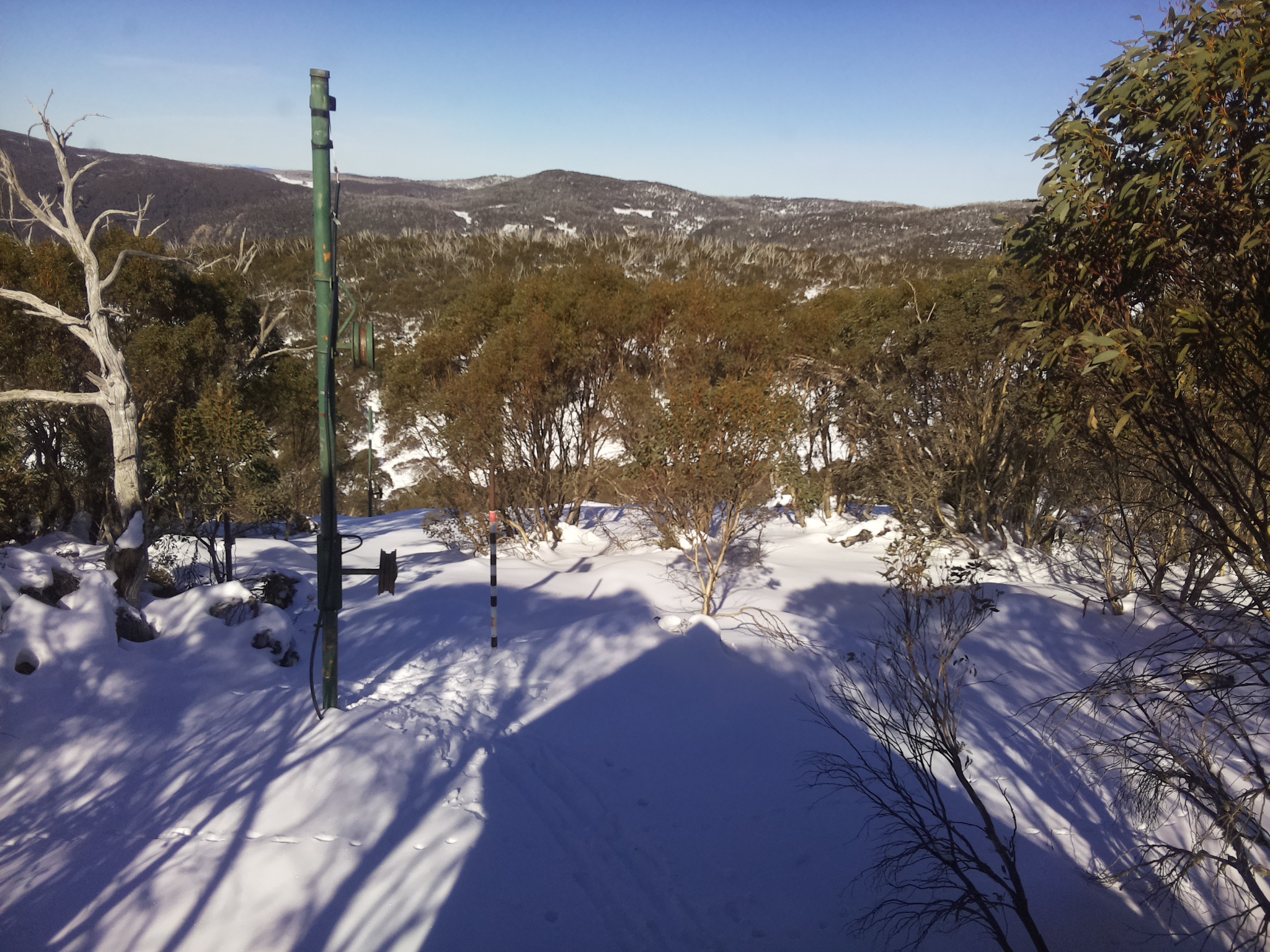 Bogong Web Cam 1:00pm Friday 20th of June 2025