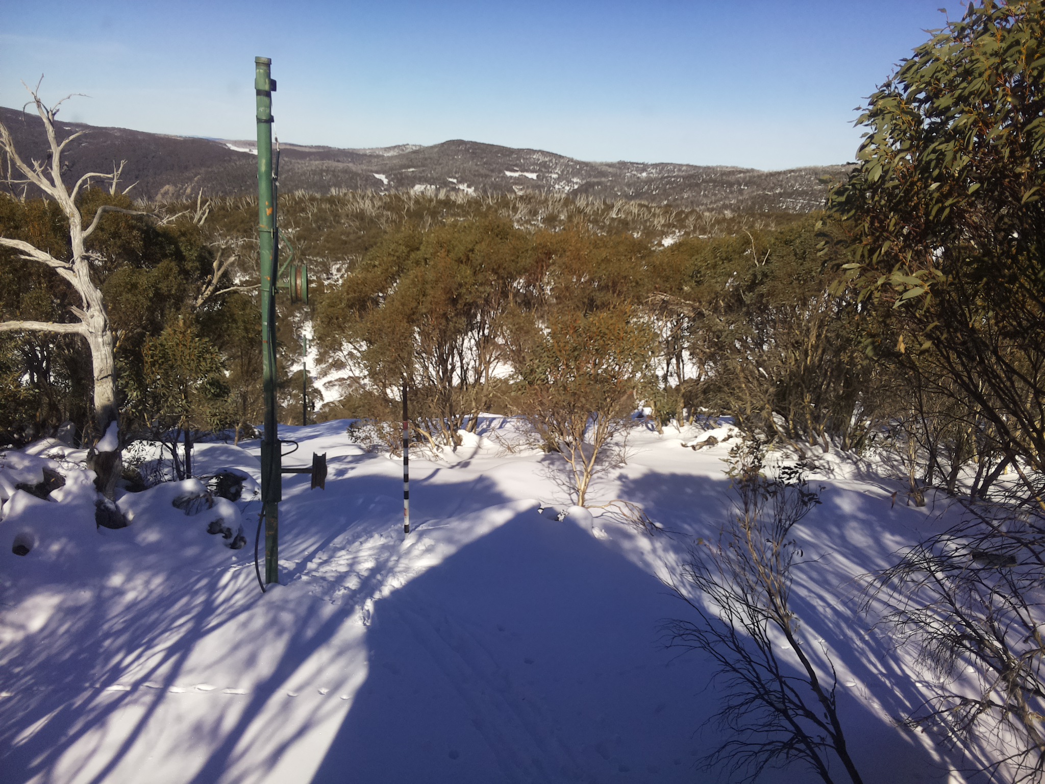 Bogong Web Cam 1:10pm Friday 20th of June 2025
