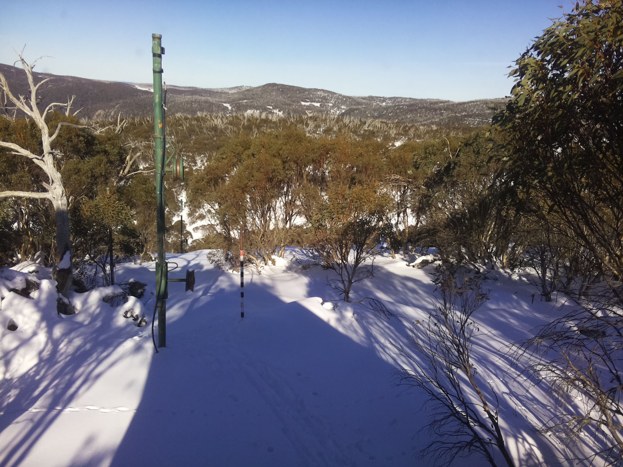 Bogong Web Cam 1:50pm Friday 20th of June 2025