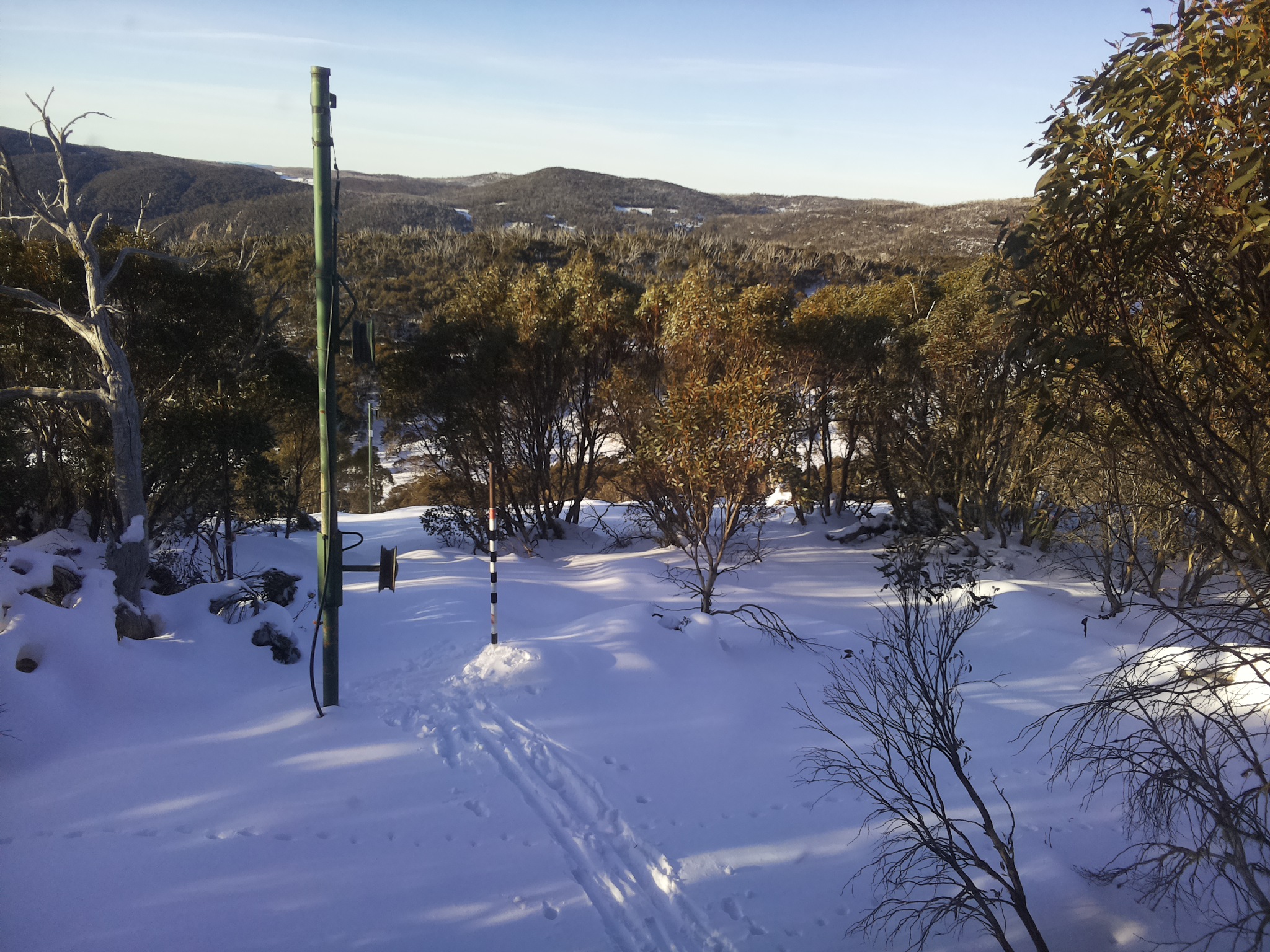 Bogong Web Cam 8:30am Saturday 21st of June 2025