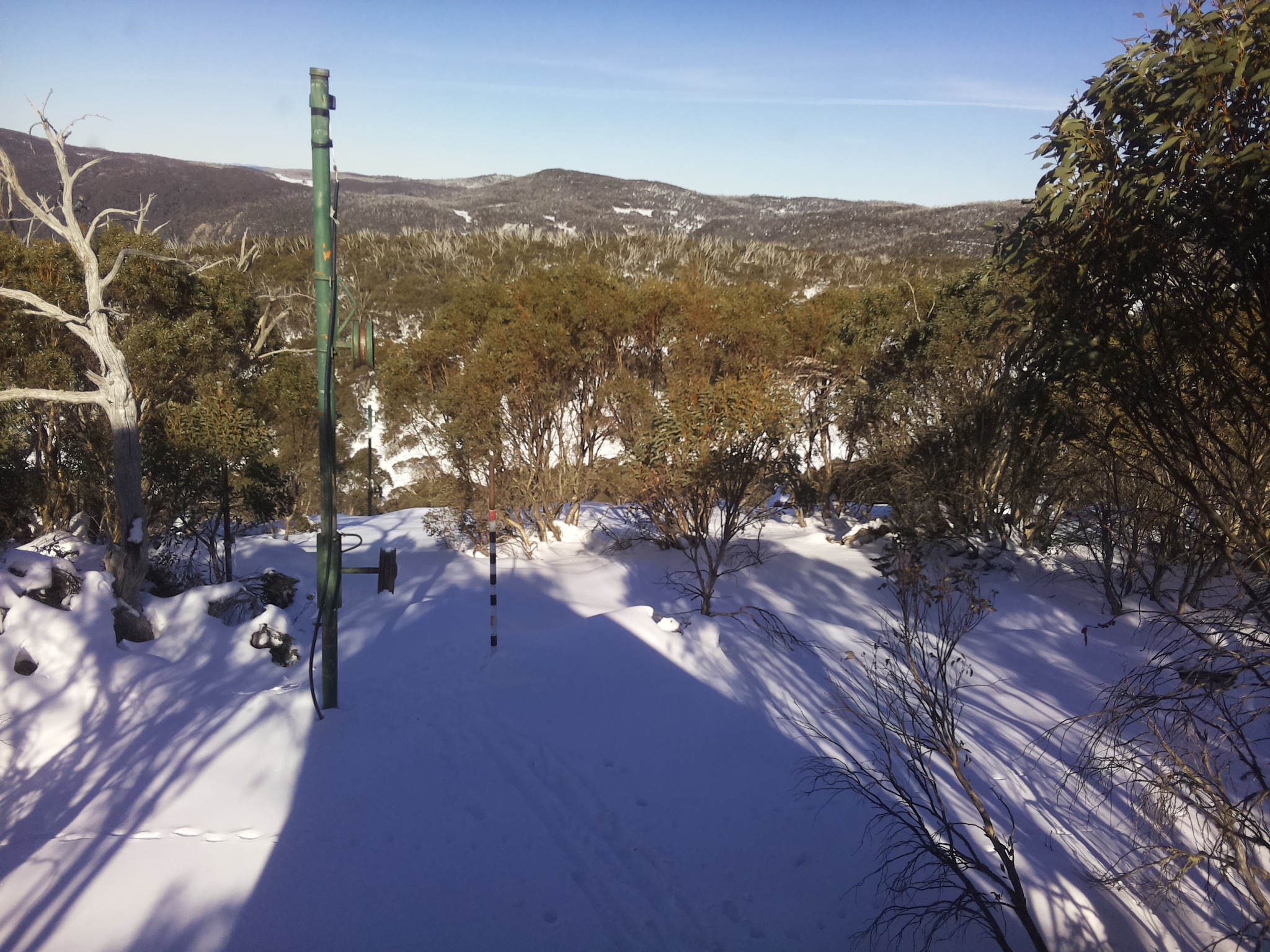 Bogong Web Cam 1:50pm Saturday 21st of June 2025