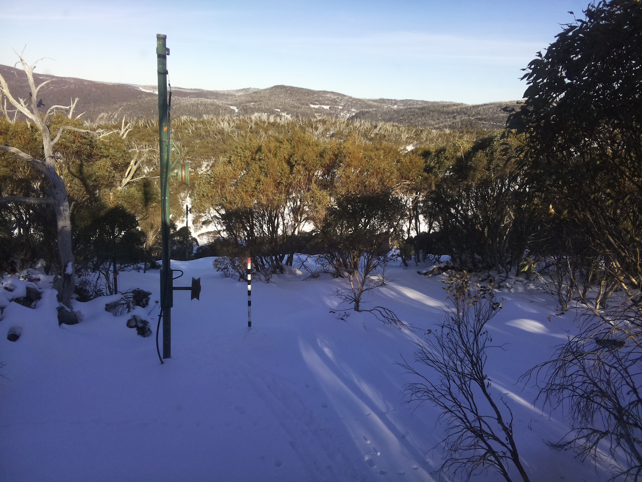 Bogong Web Cam 3:00pm Saturday 21st of June 2025