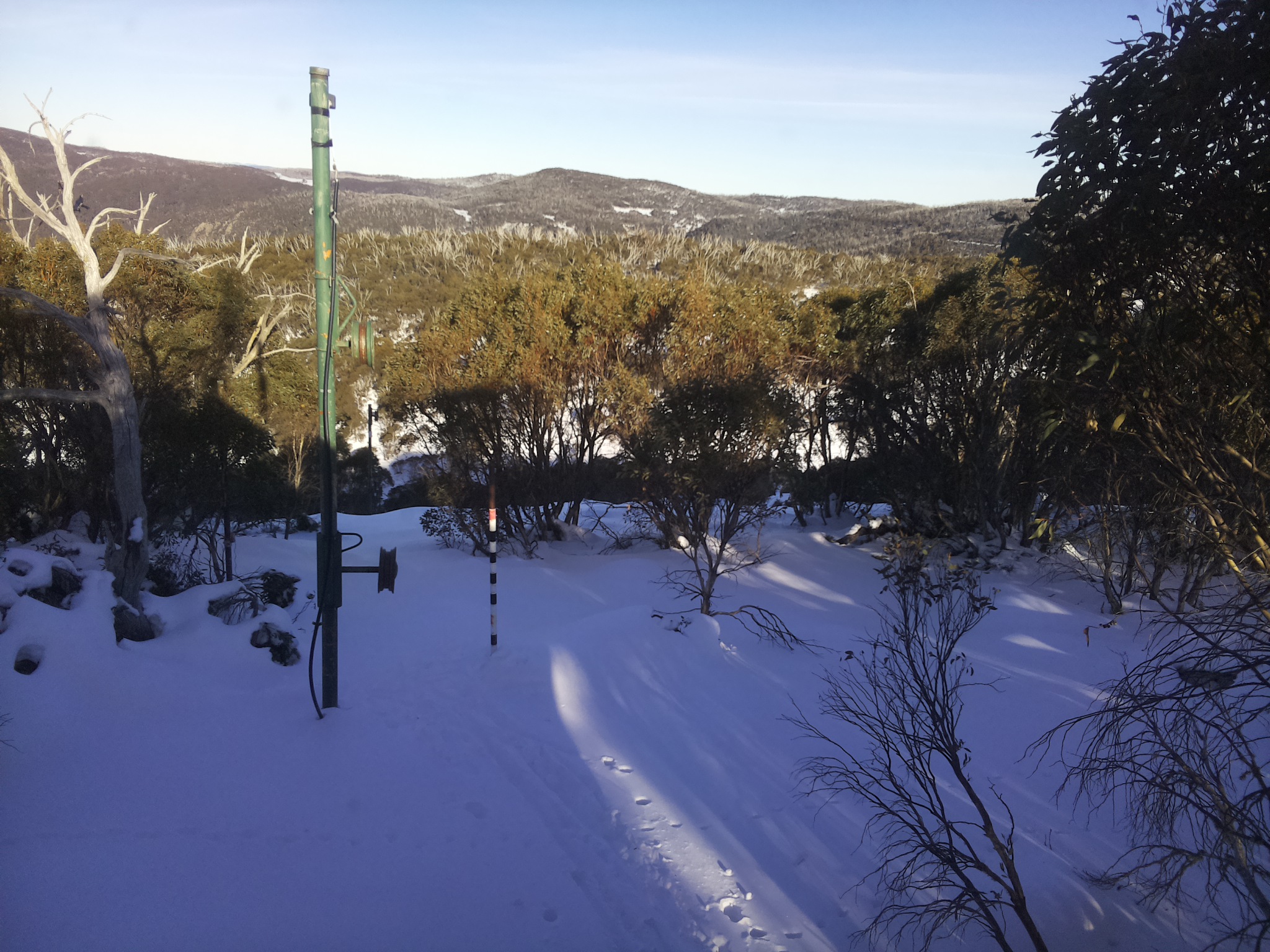 Bogong Web Cam 3:10pm Saturday 21st of June 2025