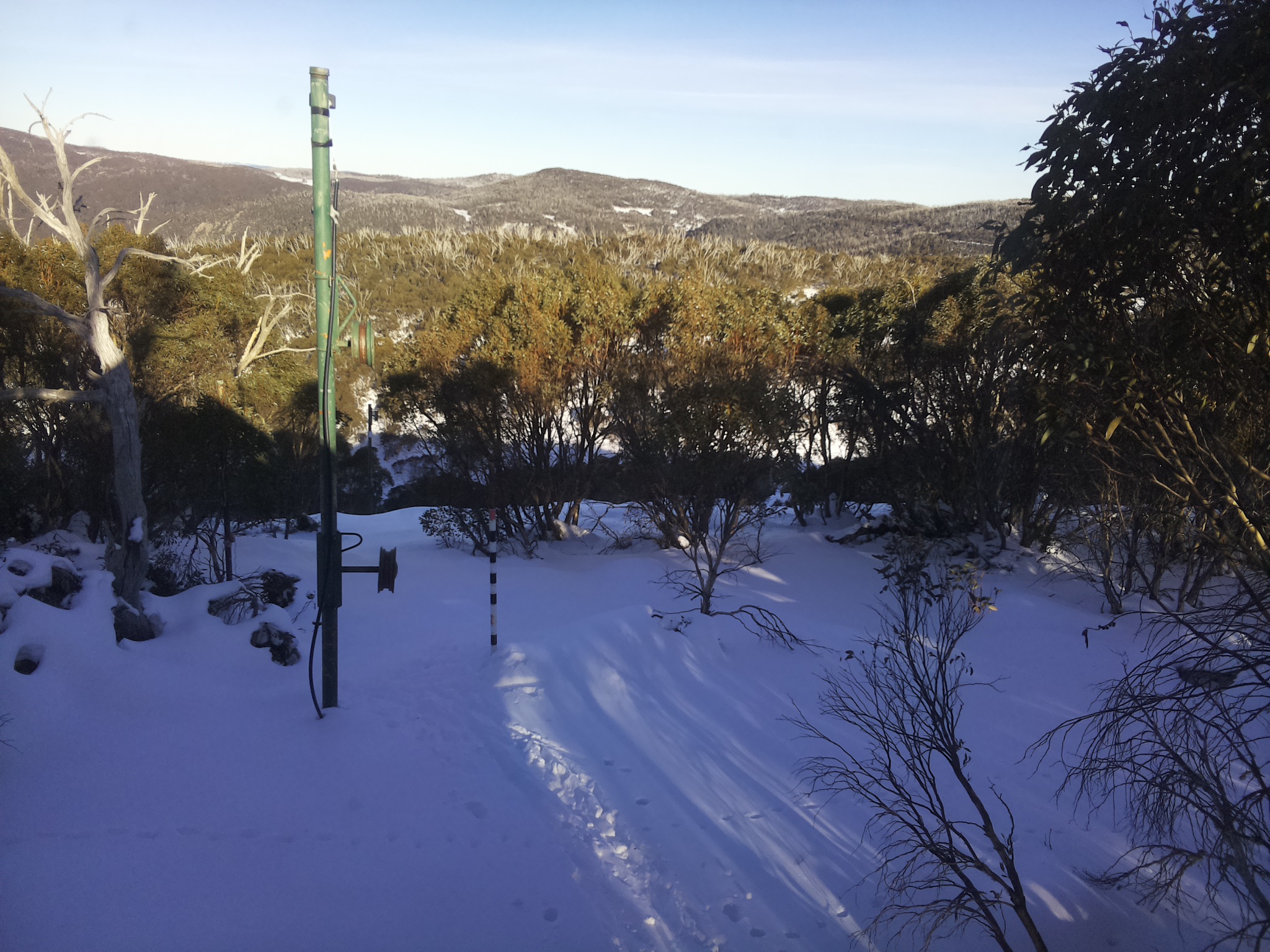 Bogong Web Cam 3:20pm Saturday 21st of June 2025
