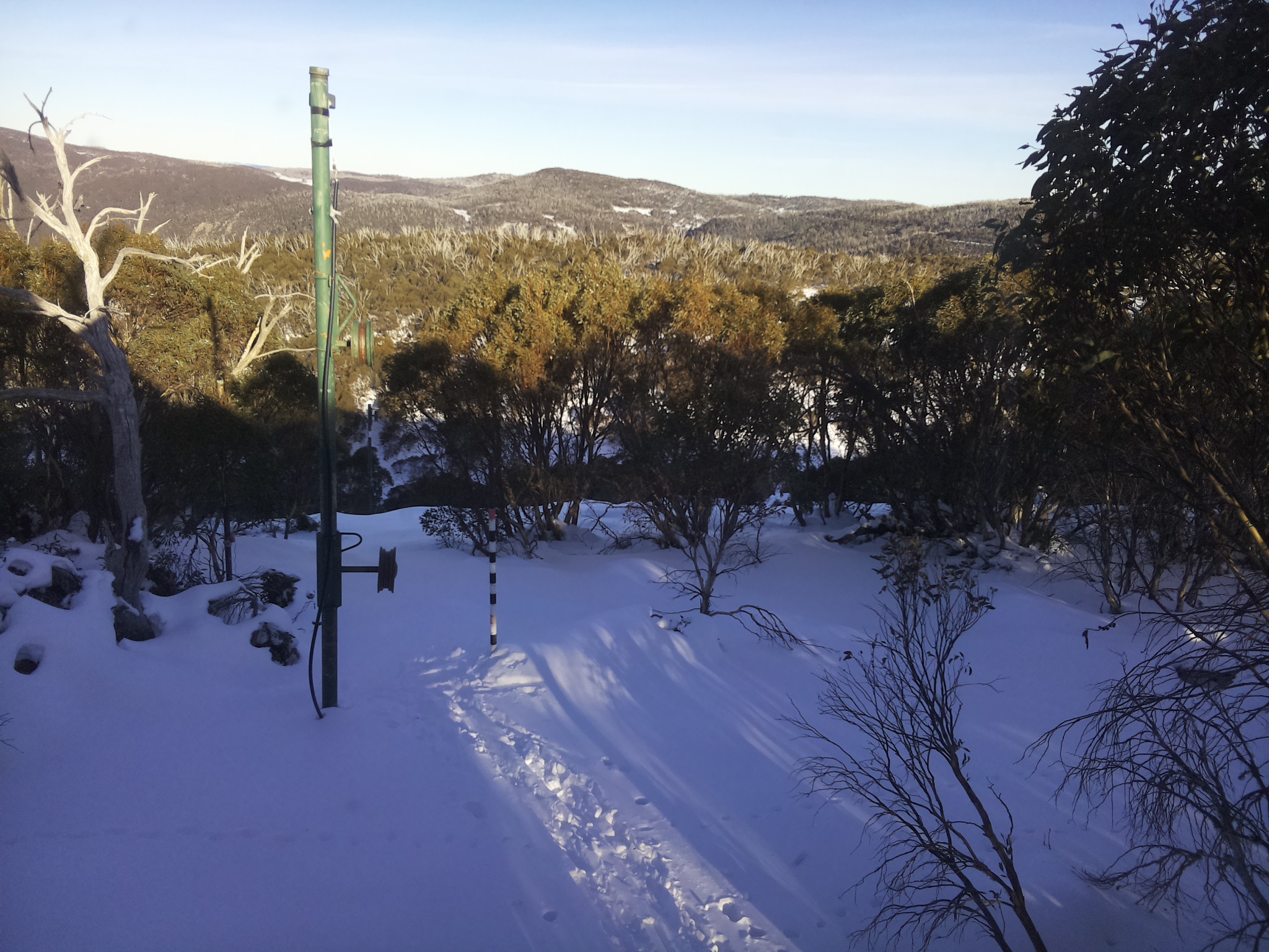 Bogong Web Cam 3:30pm Saturday 21st of June 2025