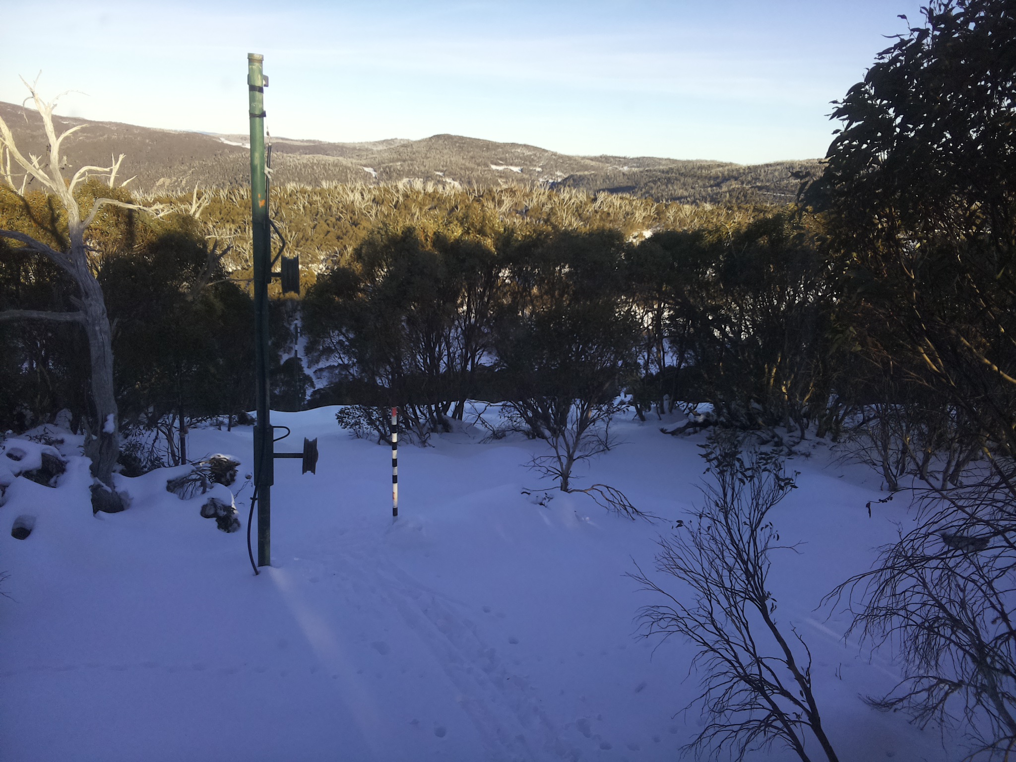 Bogong Web Cam 3:50pm Saturday 21st of June 2025