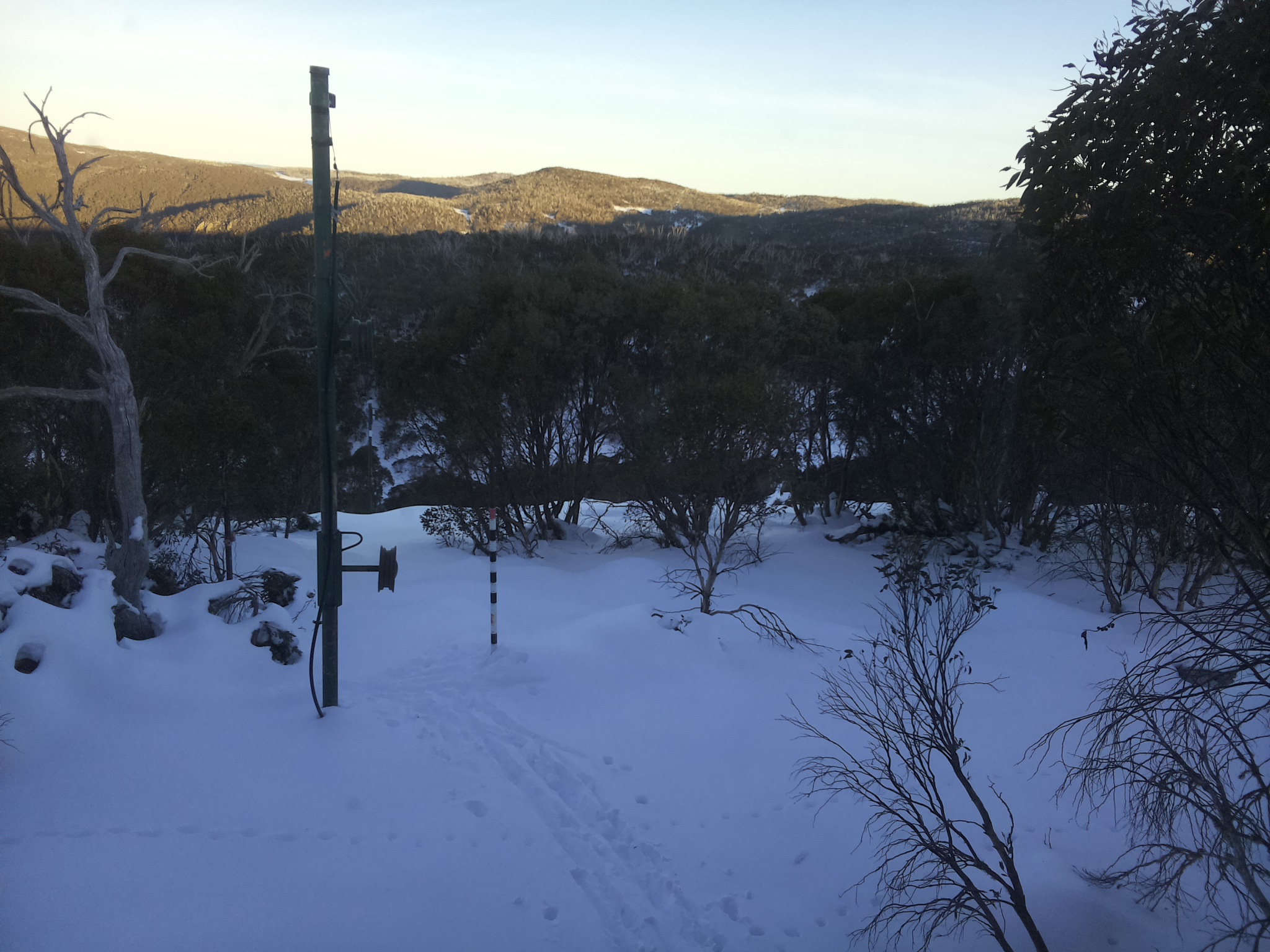 Bogong Web Cam 4:30pm Saturday 21st of June 2025