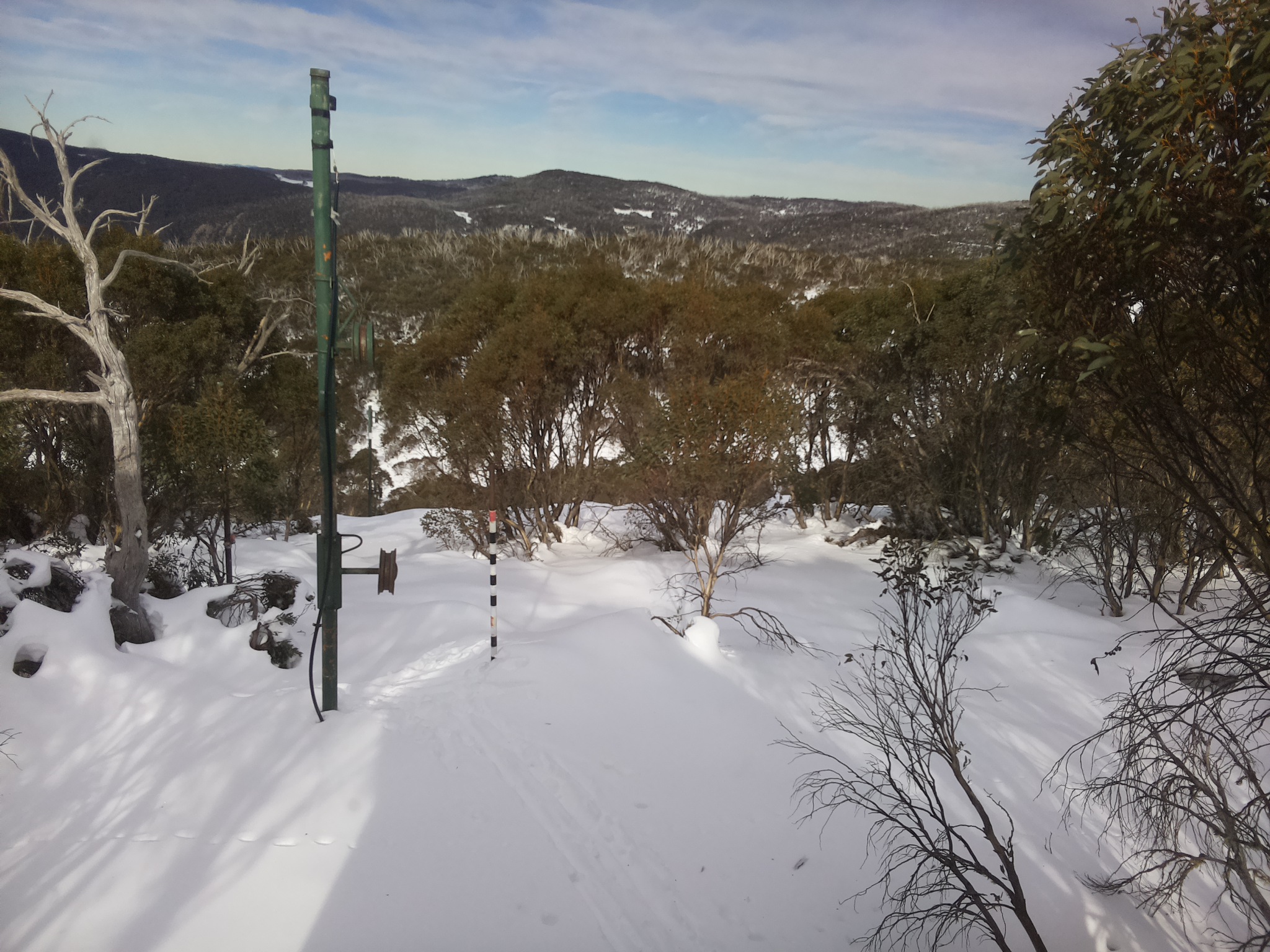 Bogong Web Cam 1:30pm Sunday 22nd of June 2025