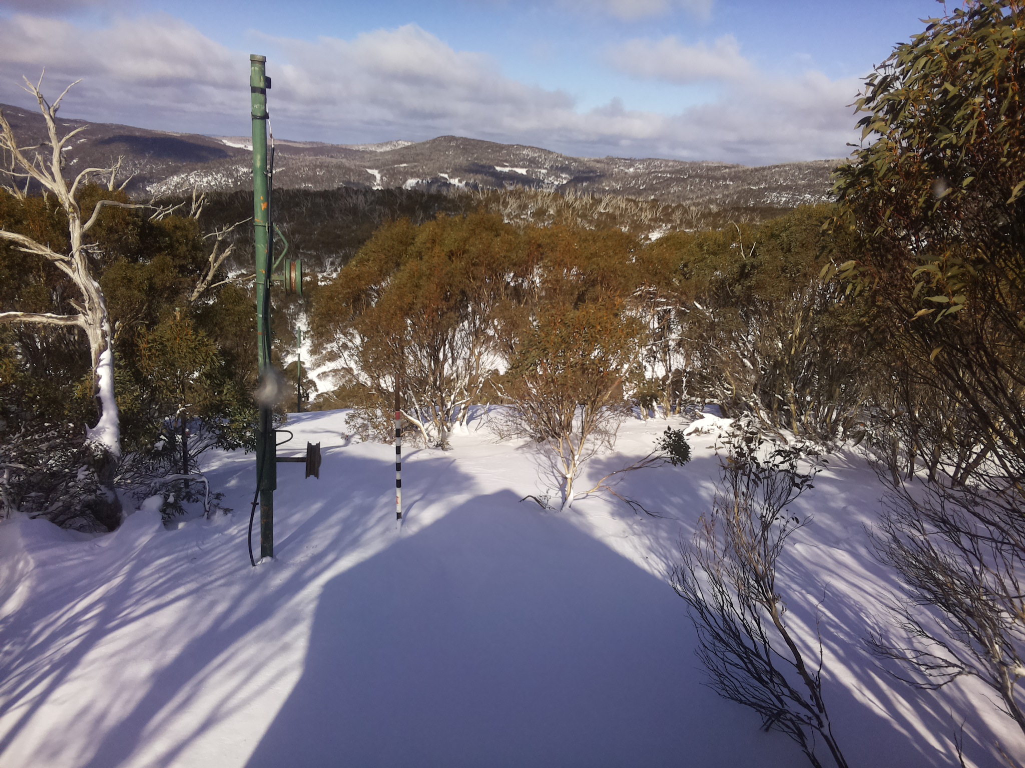 Bogong Web Cam 1:20pm Thursday 26th of June 2025