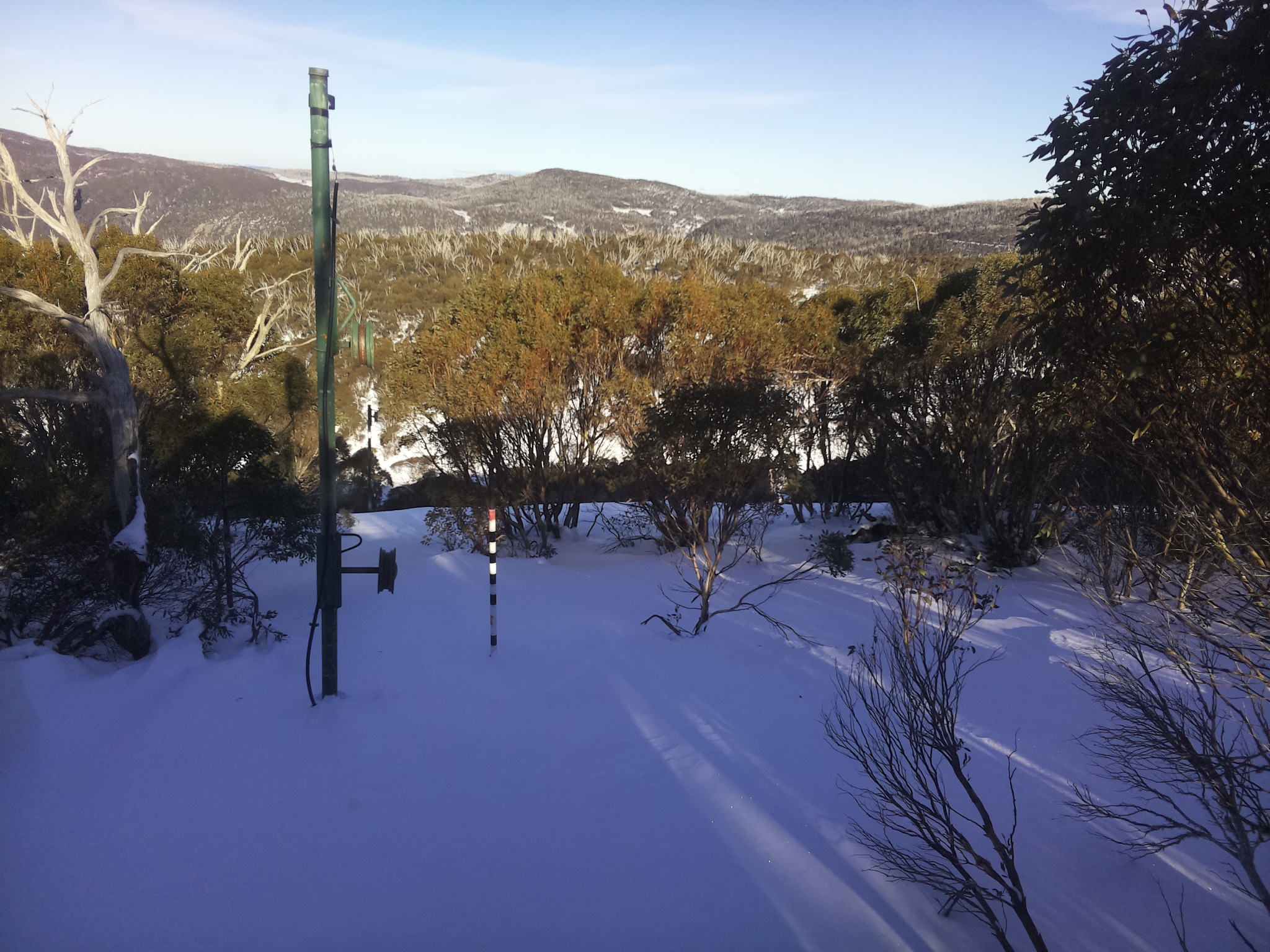 Bogong Web Cam 3:00pm Saturday 28th of June 2025