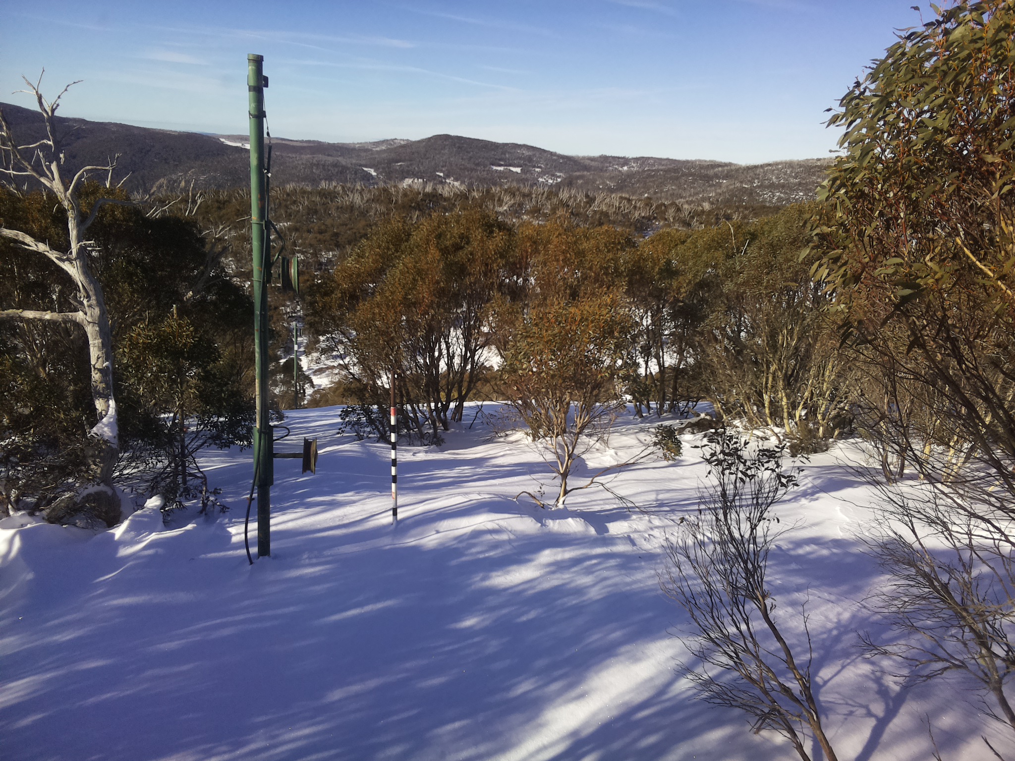 Bogong Web Cam 10:00am Sunday 29th of June 2025