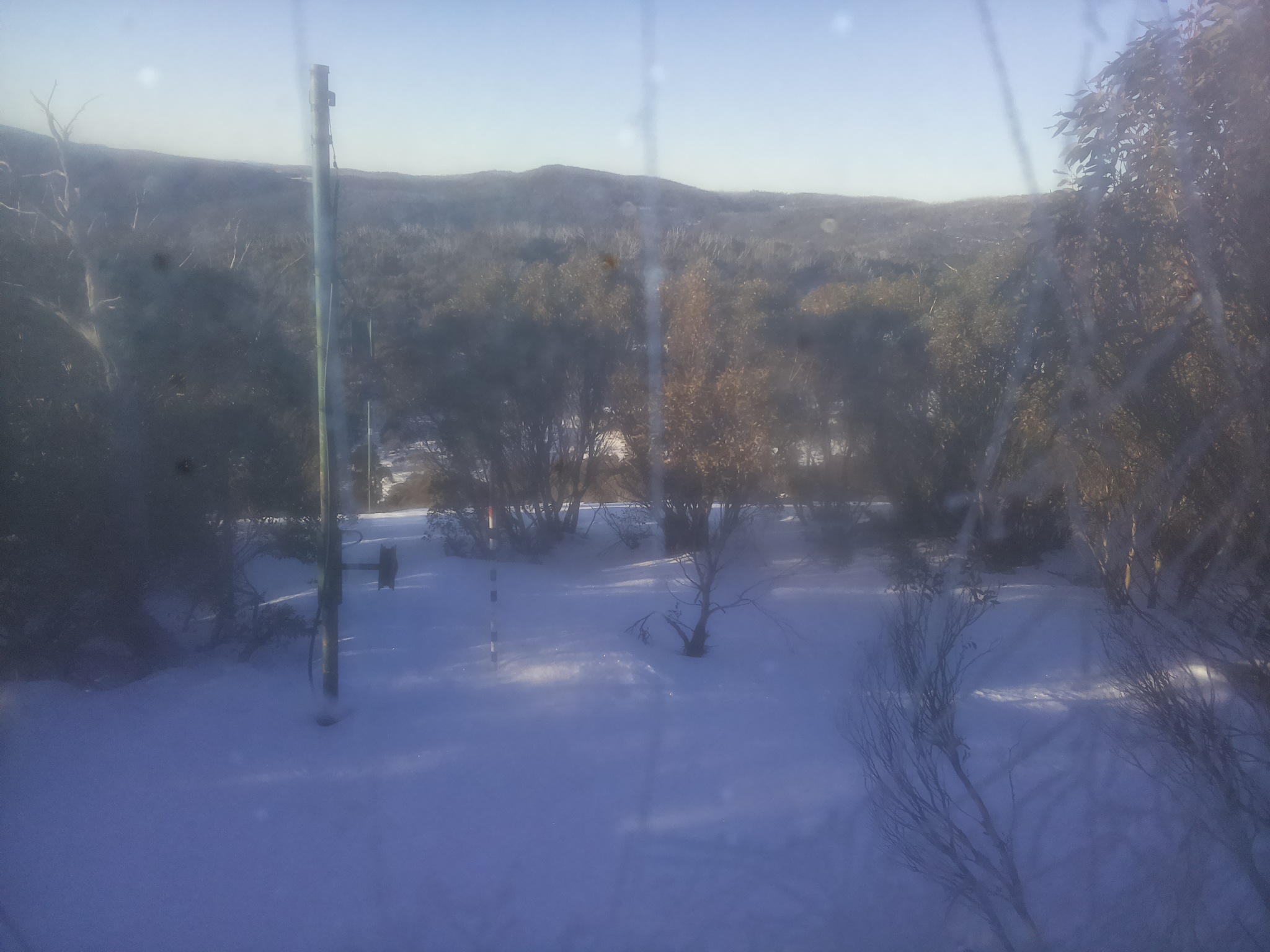 Bogong Web Cam 8:20am Friday 4th of July 2025