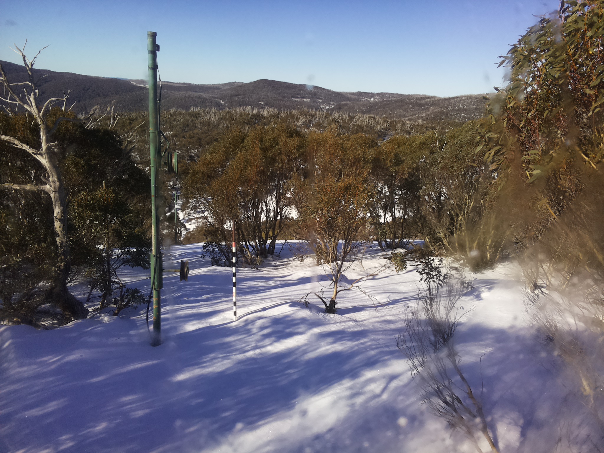Bogong Web Cam 10:20am Friday 4th of July 2025